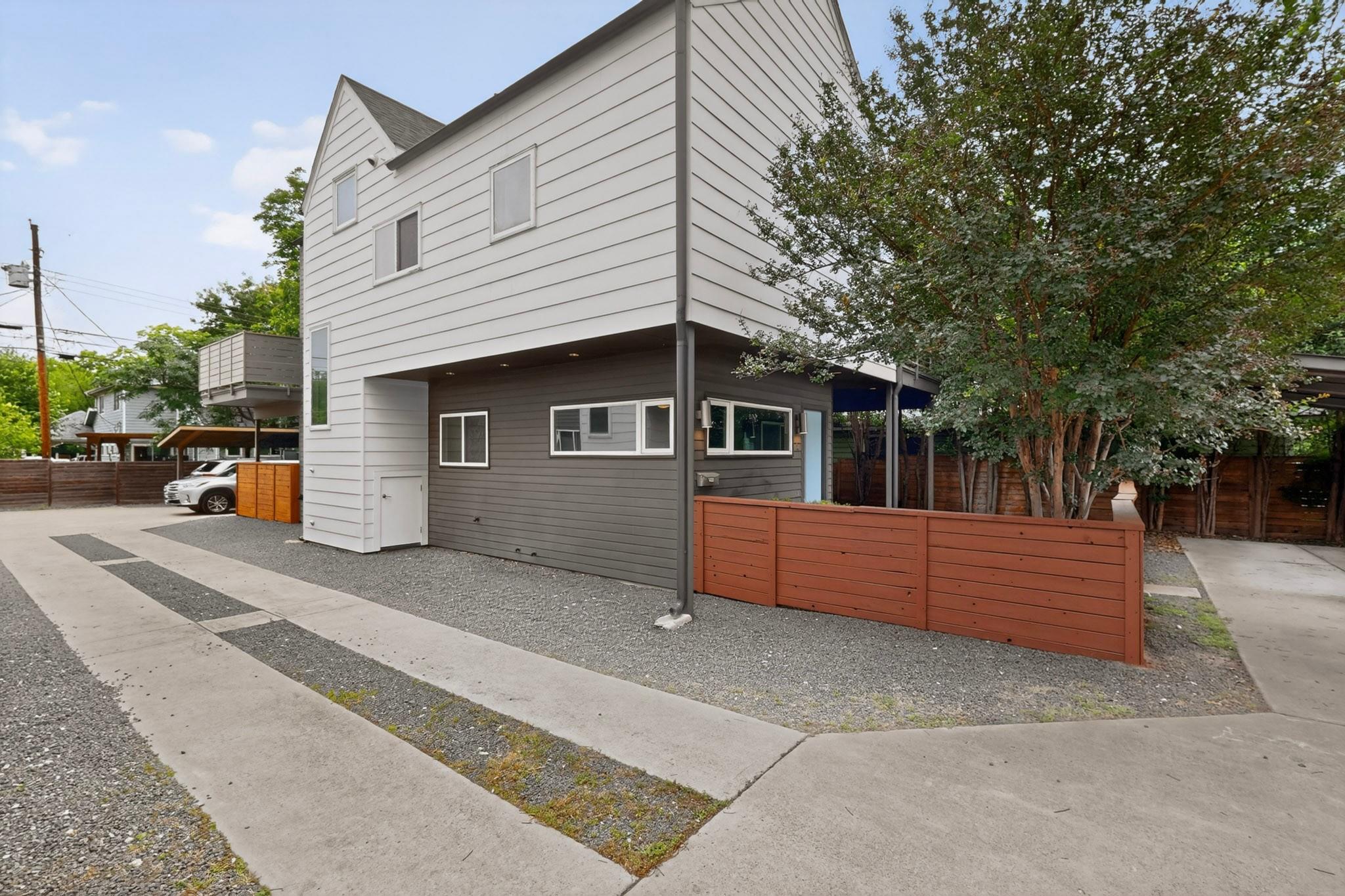 400 W 51st ST #A, Austin, TX 78751