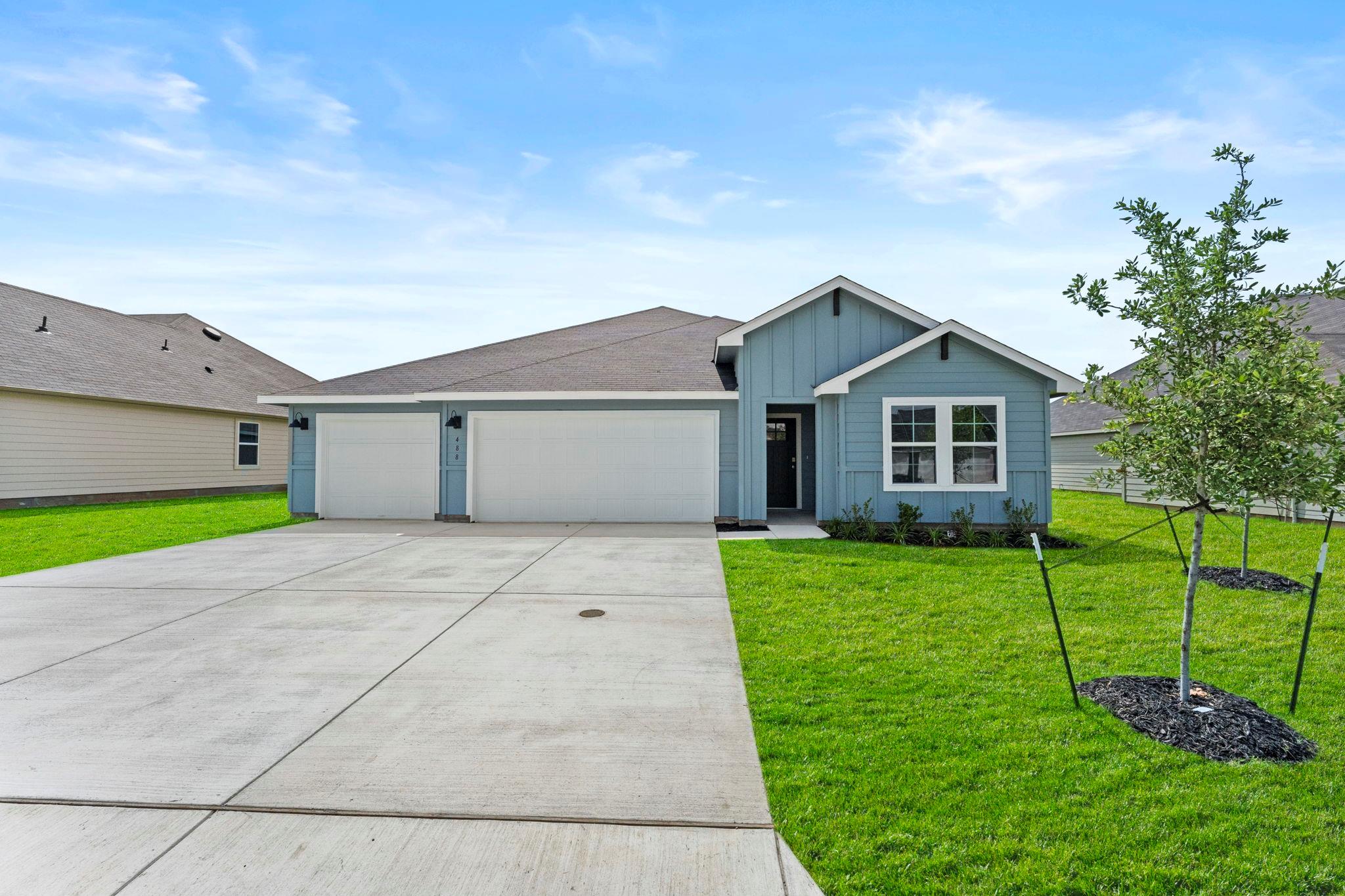 488 Sonoma ST, Fredericksburg, TX 78624