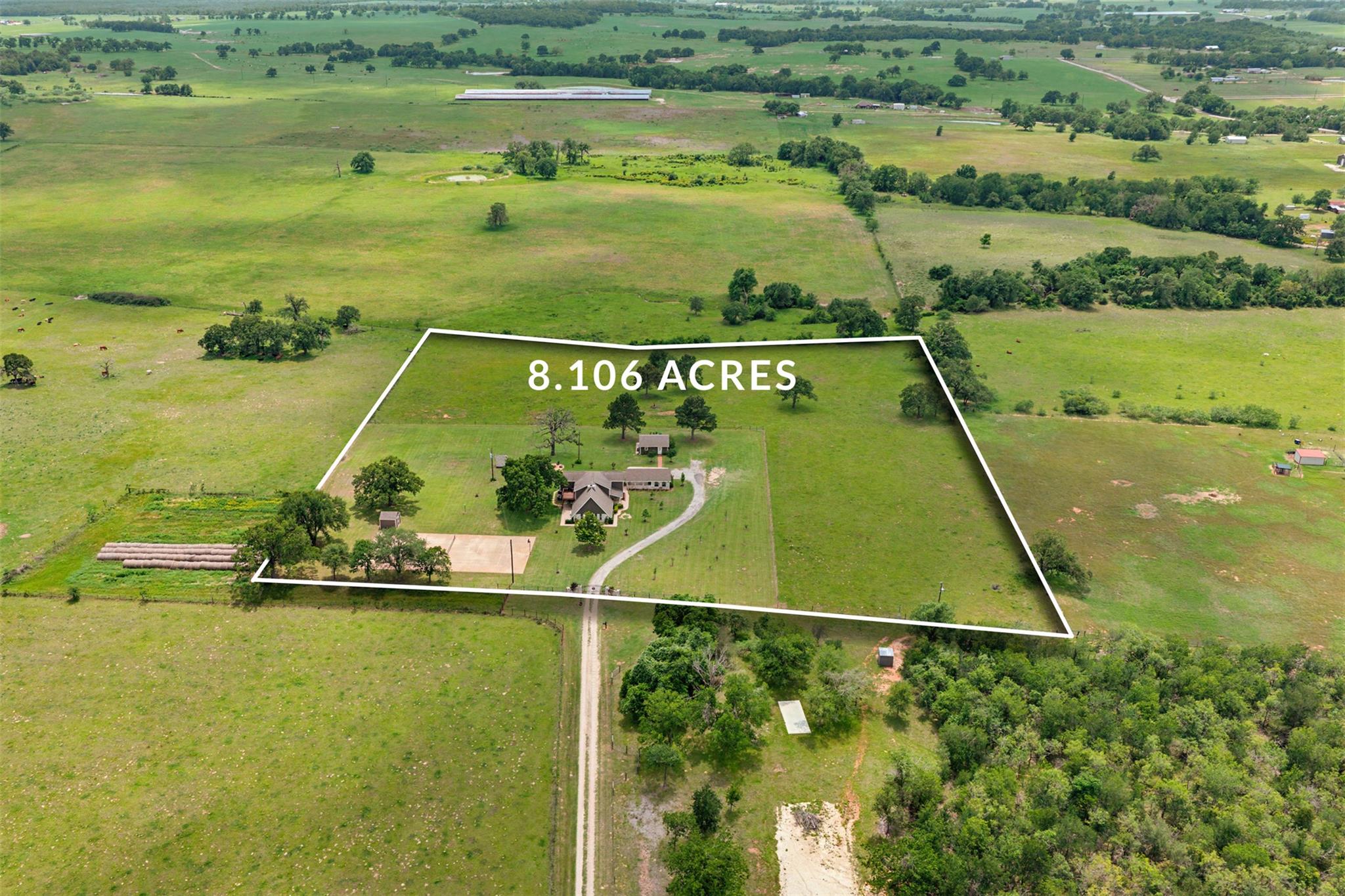489 Boyd LN, Rockdale, TX 76567