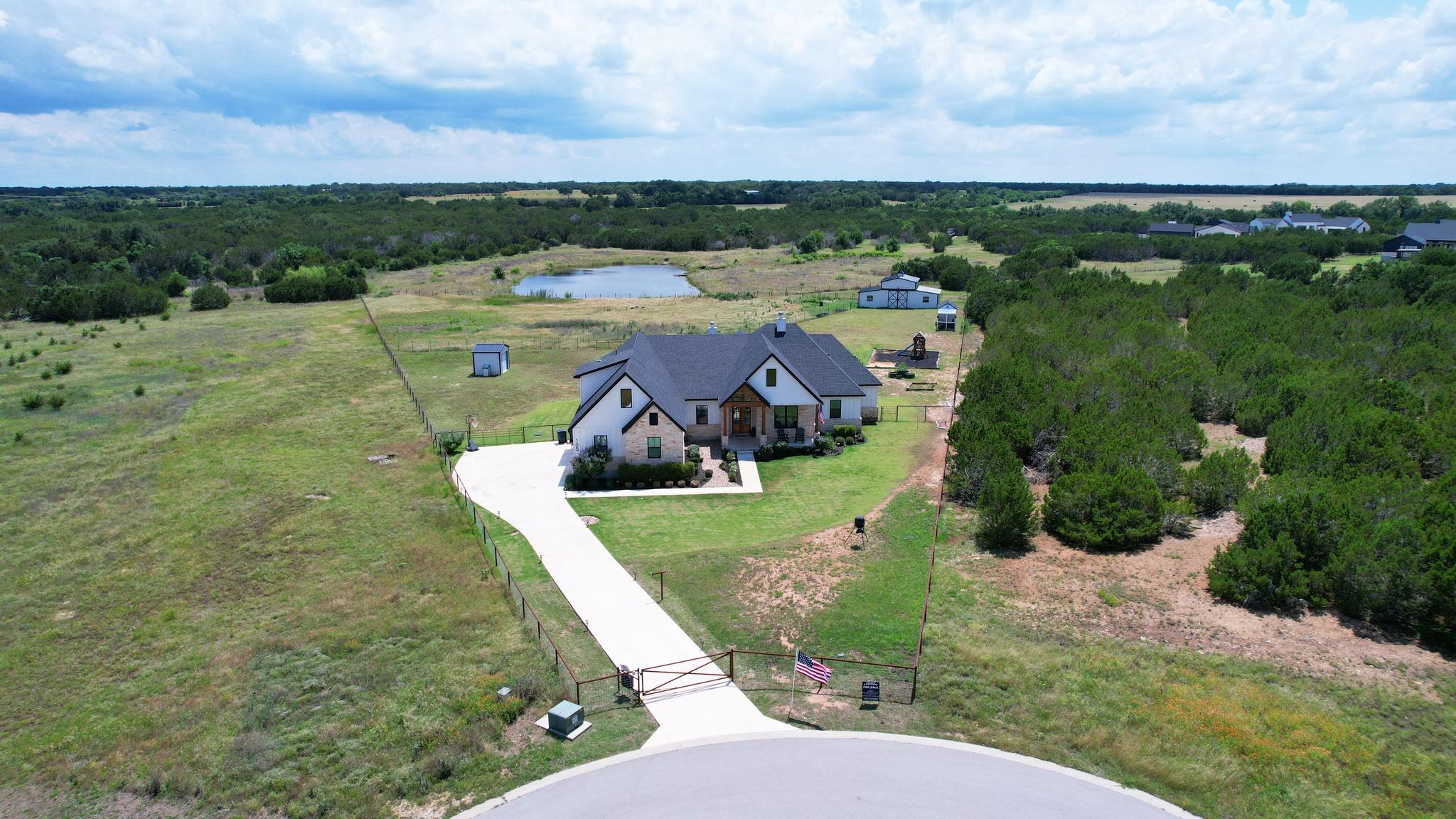 105 Yellow Senna PL, Liberty Hill, TX 78642