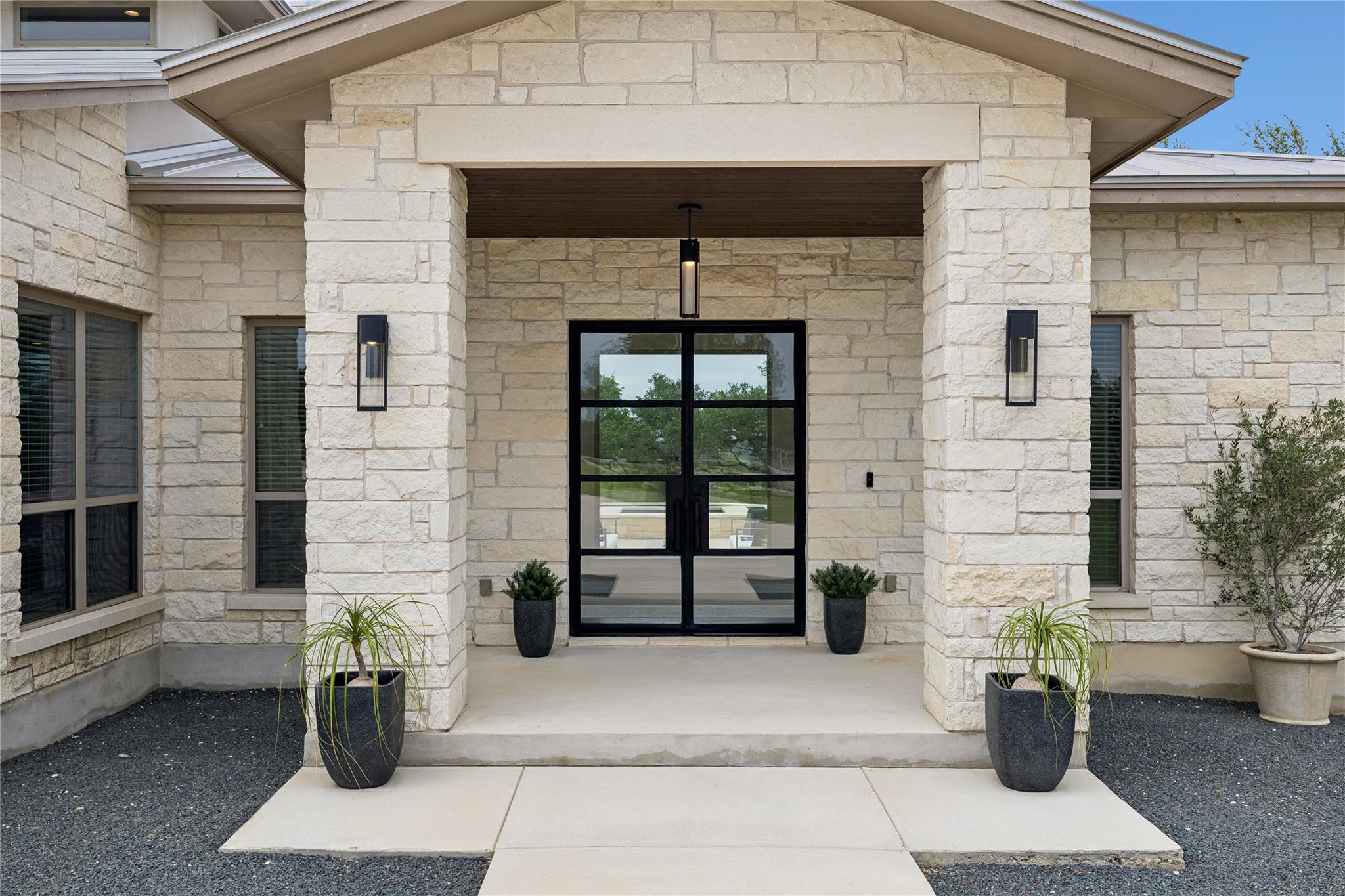 3214 Comal Springs, Canyon Lake, TX 78133