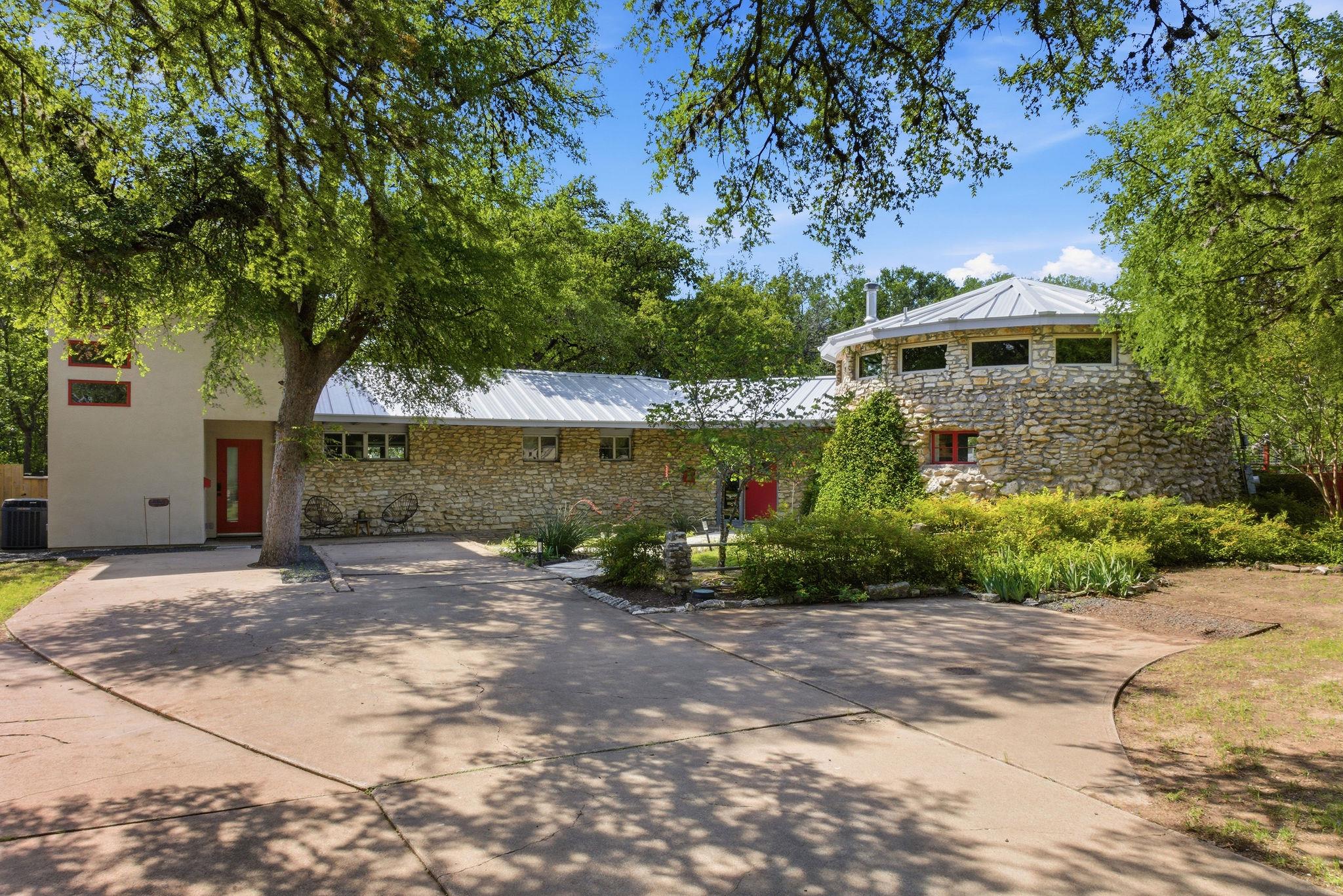 2003 Rabb RD, Austin, TX 78704