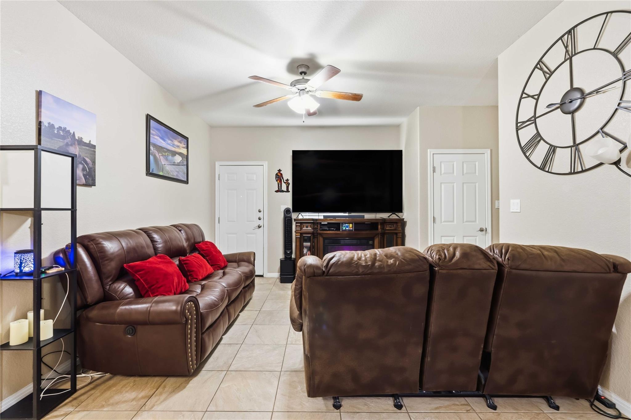 404 Carl Shipp DR, Liberty Hill, TX 78642