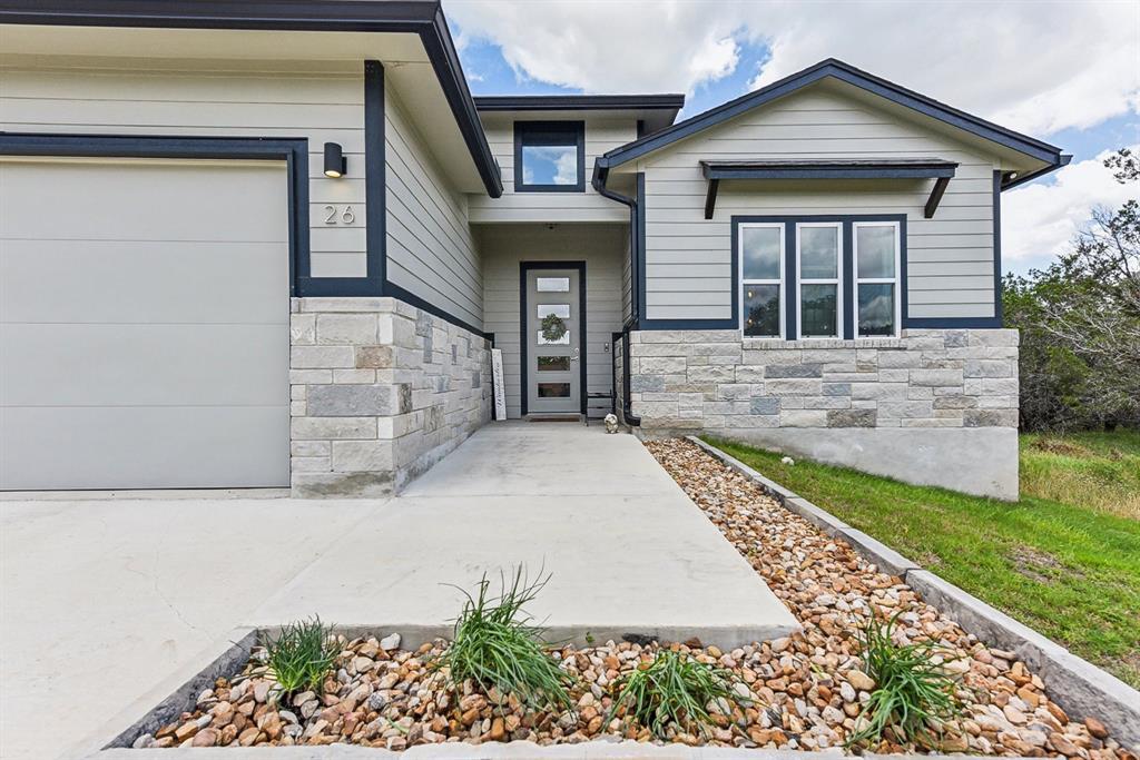26 Quiet Meadow CIR, Wimberley, TX 78676