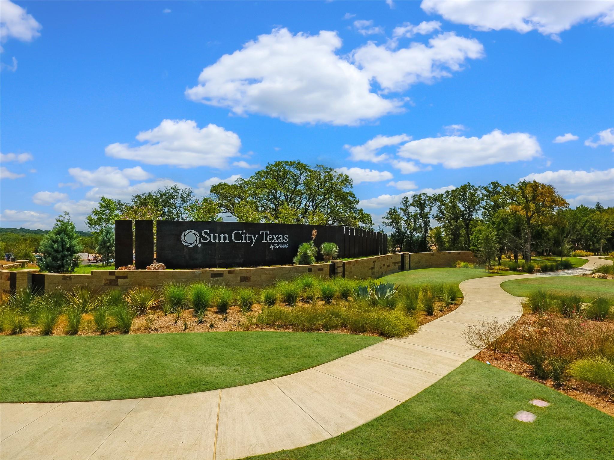 300 Hanging Star LN, Georgetown, TX 78633