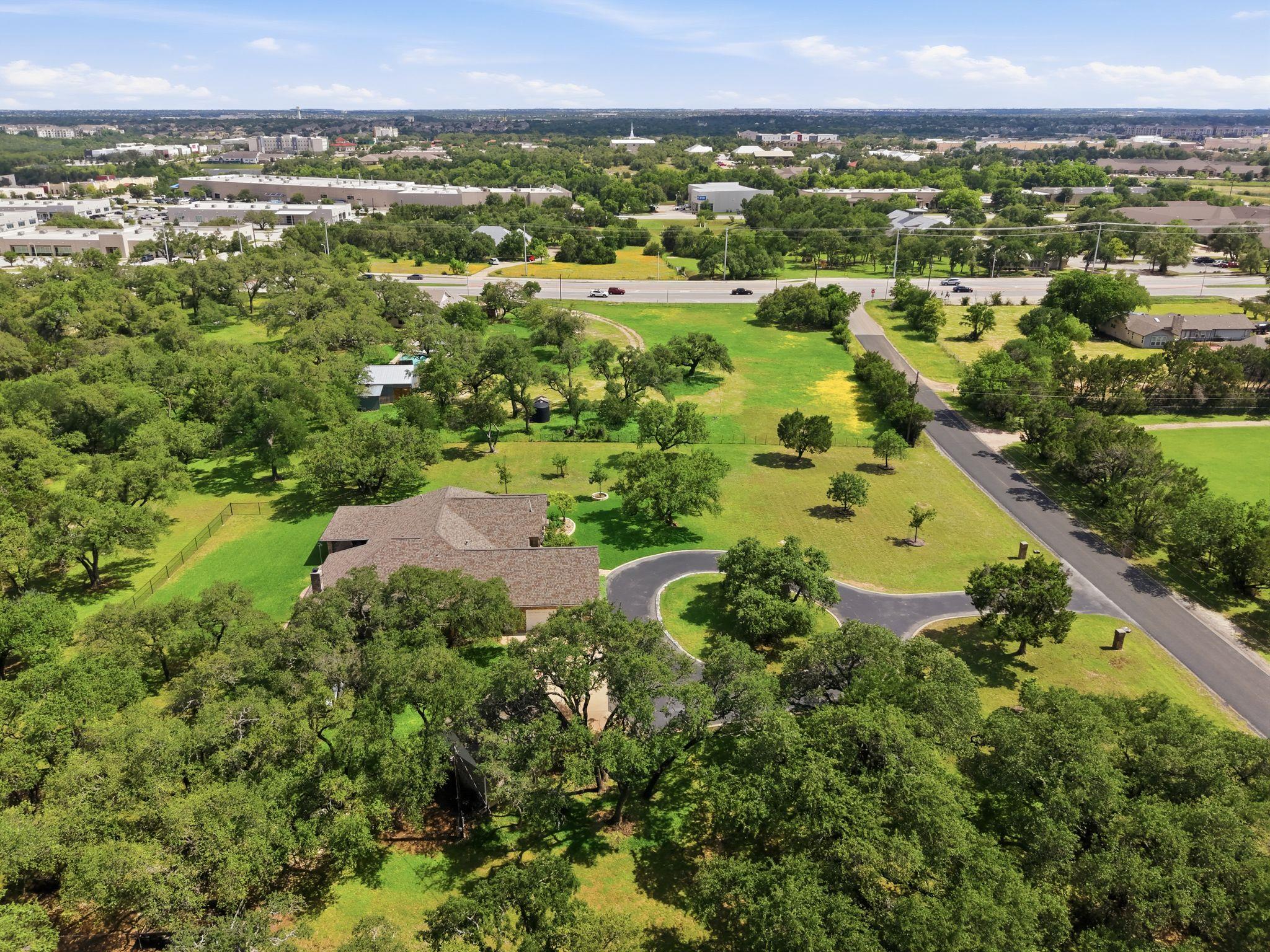 104 Lakewood TRL, Leander, TX 78641