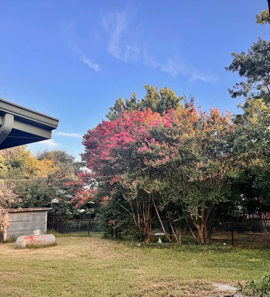 325 E Rainey ST, Mason, TX 76856