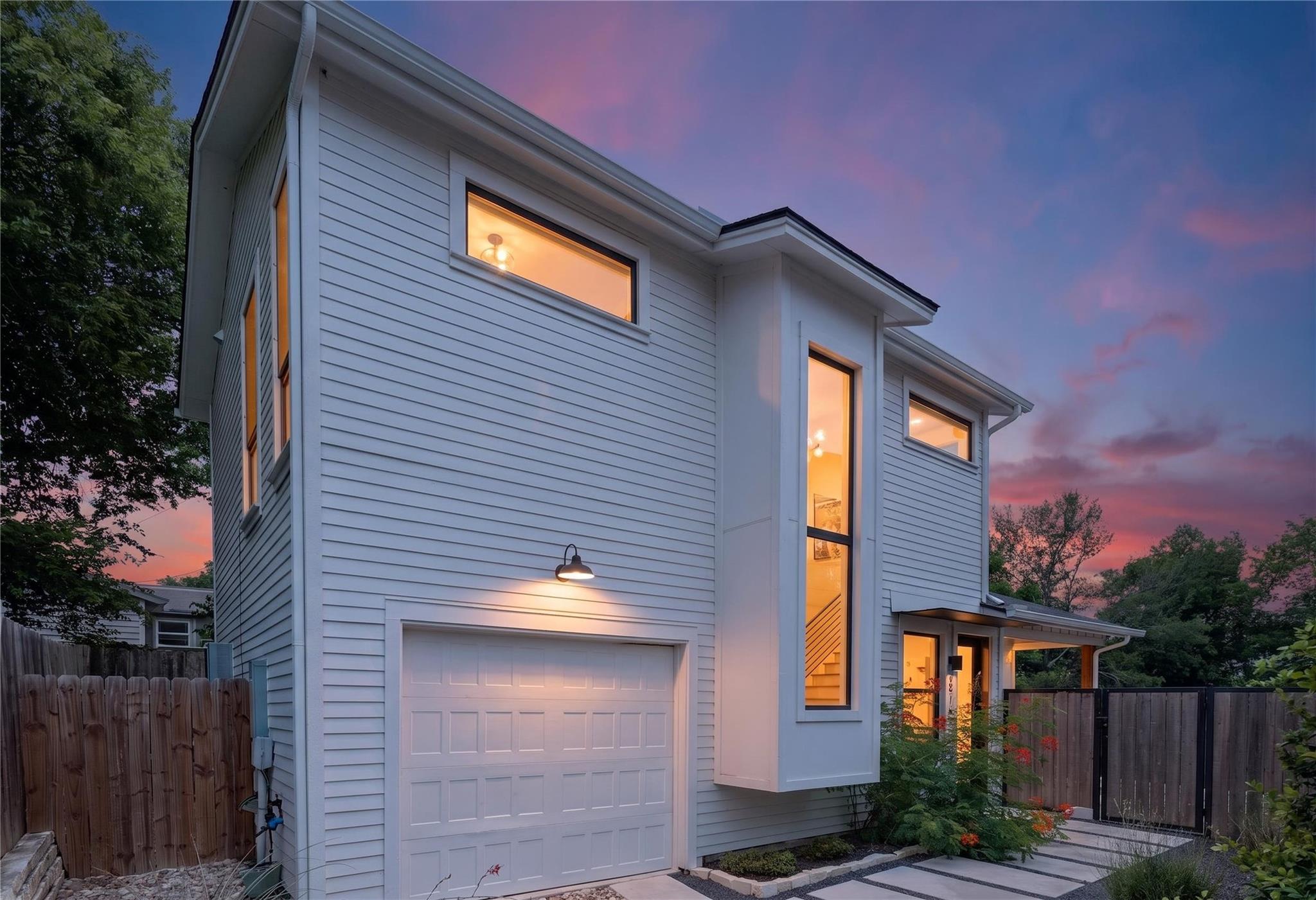 1816 Adina ST #2, Austin, TX 78721