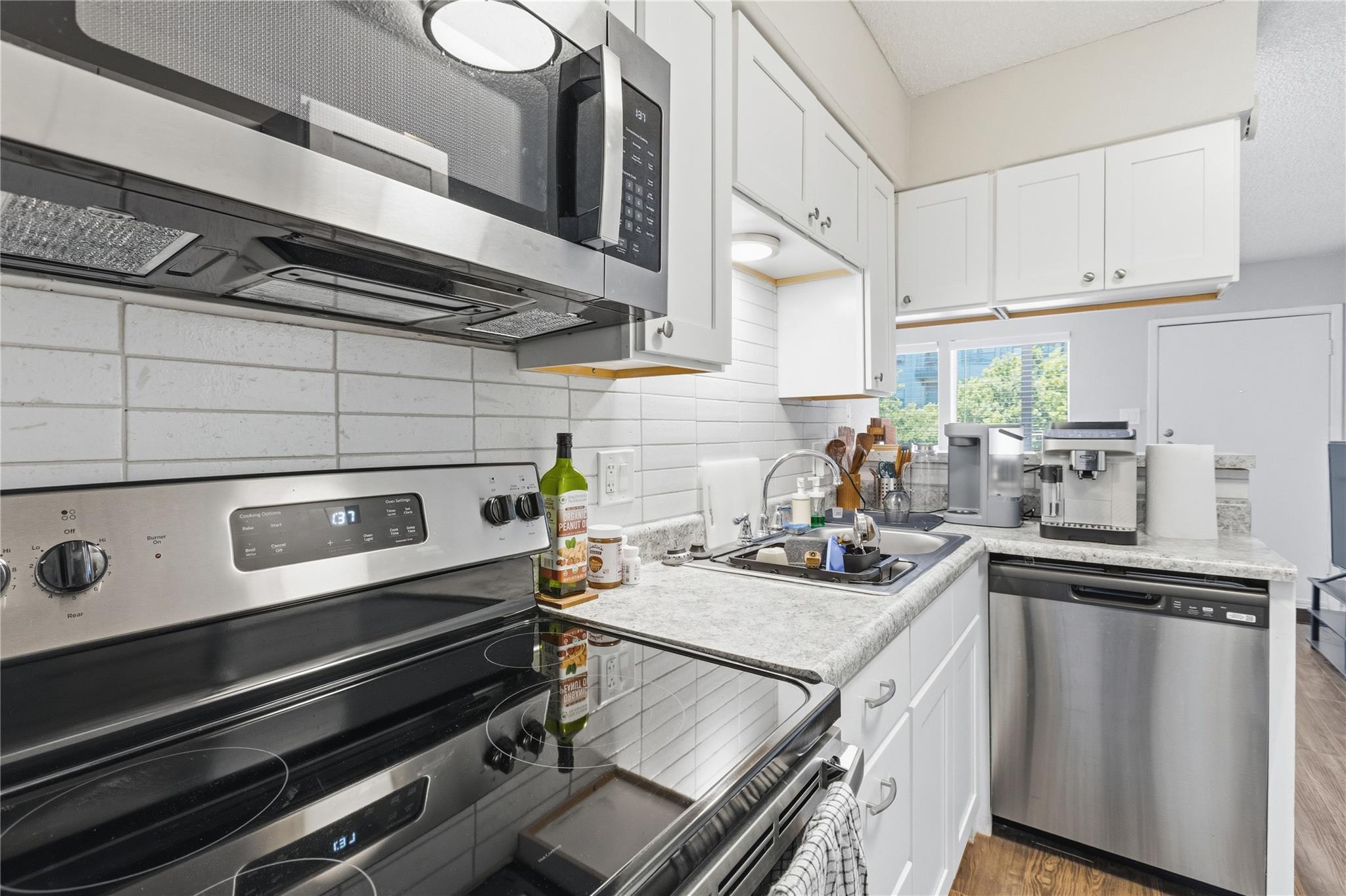 2801 Hemphill Pk #A303, Austin, TX 78705