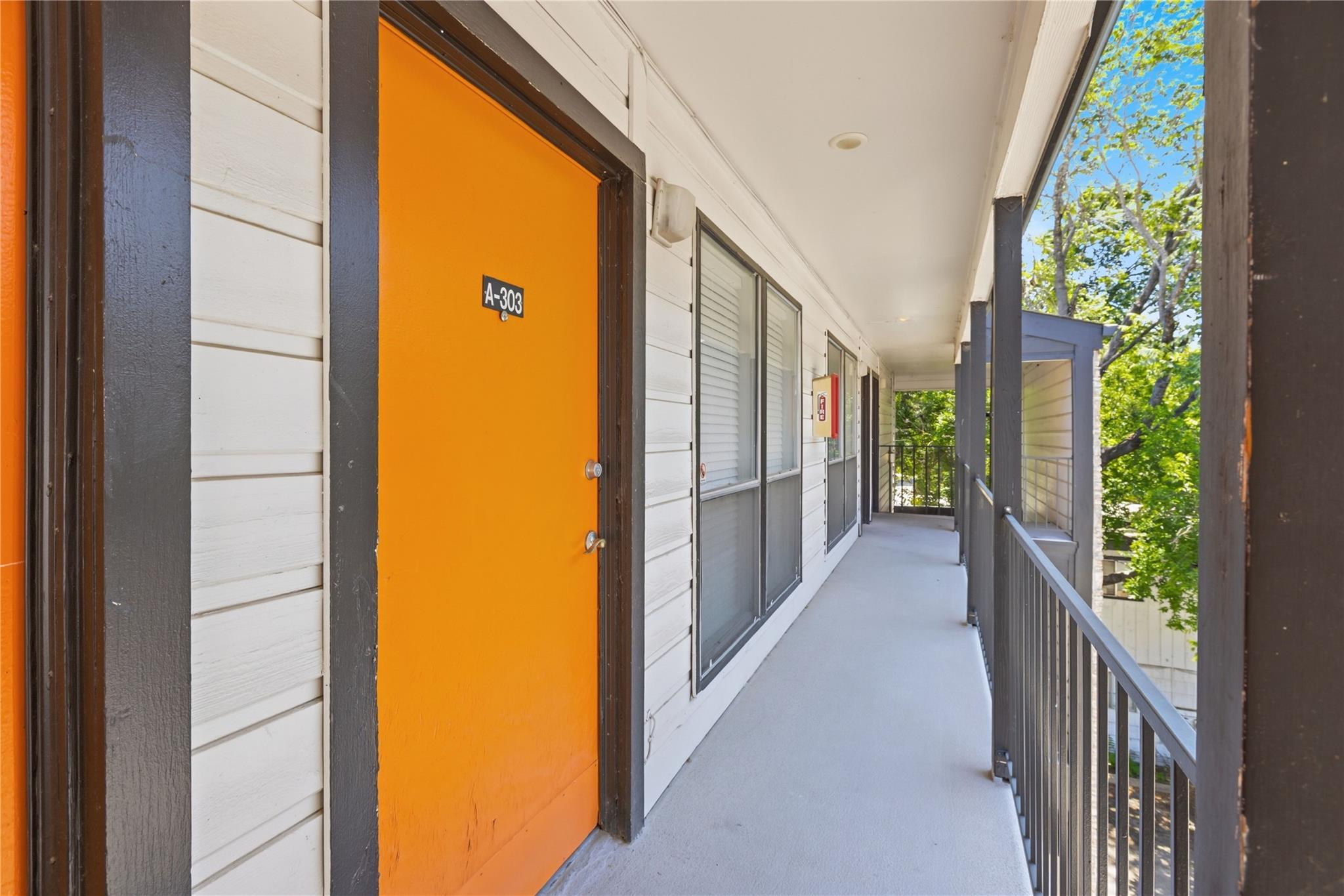 2801 Hemphill Pk #A303, Austin, TX 78705