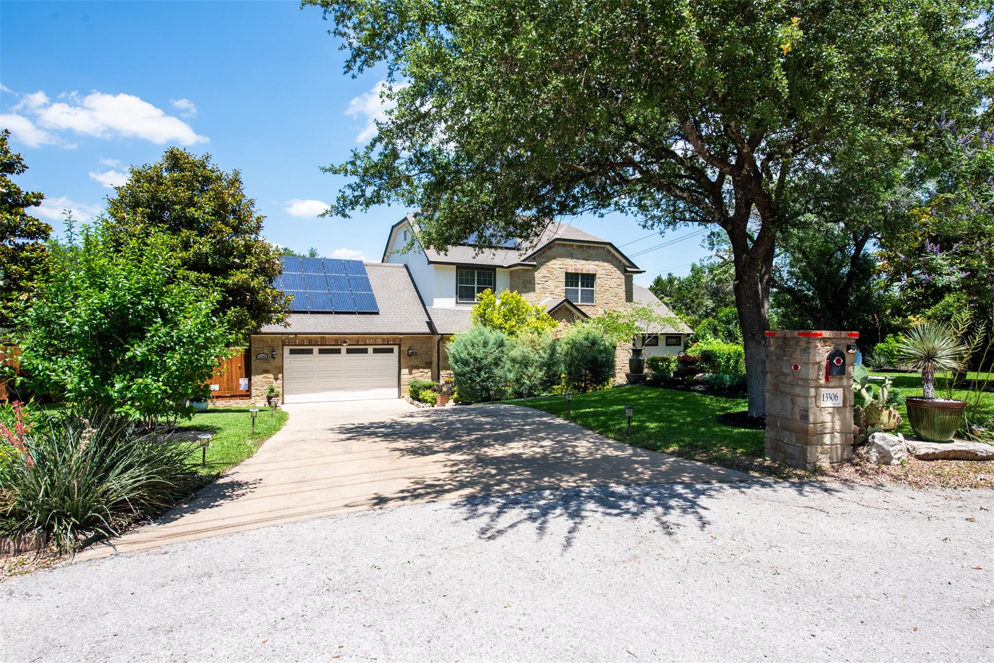 13306 Montview DR, Austin, TX 78732