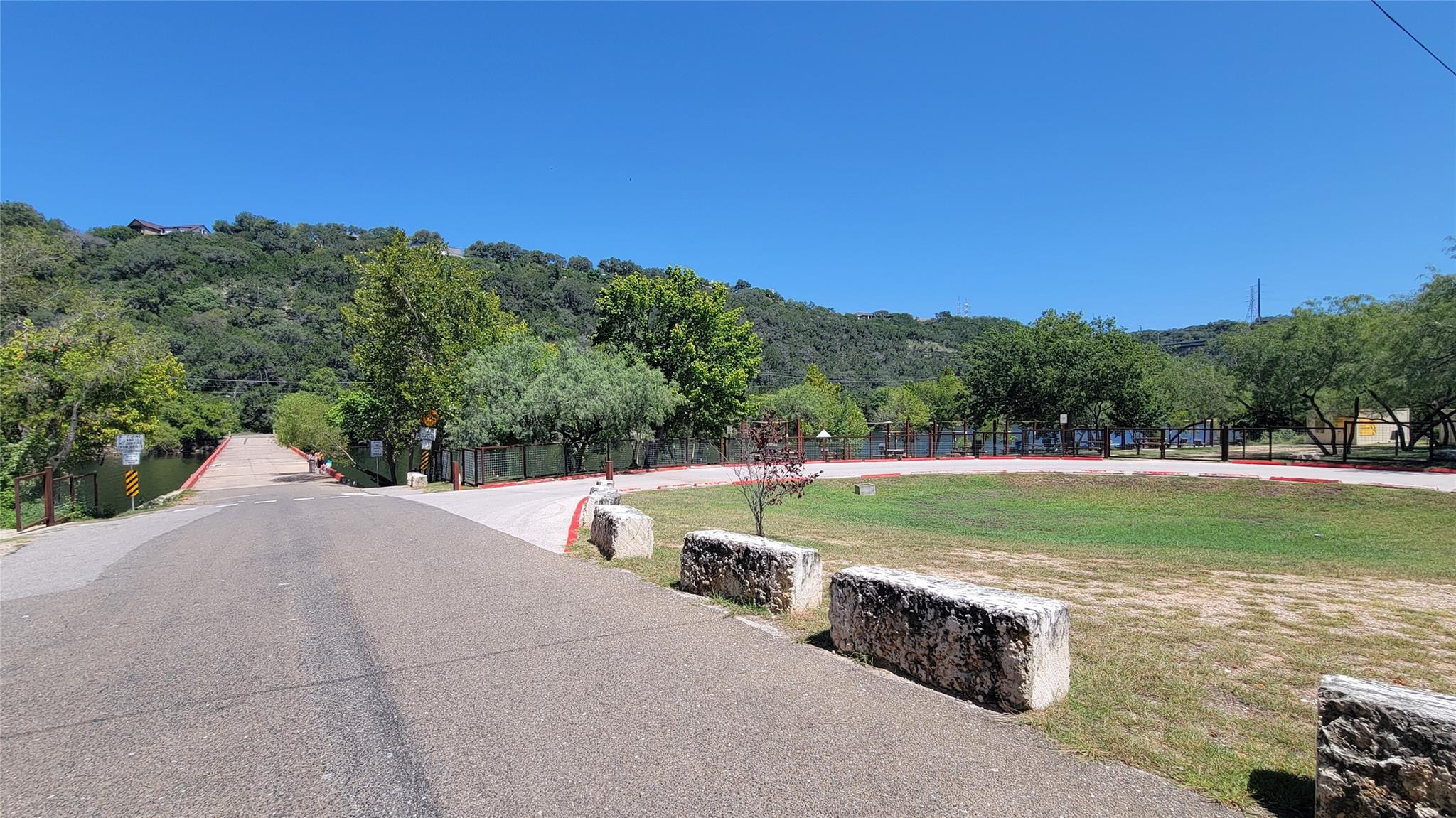 13306 Montview DR, Austin, TX 78732