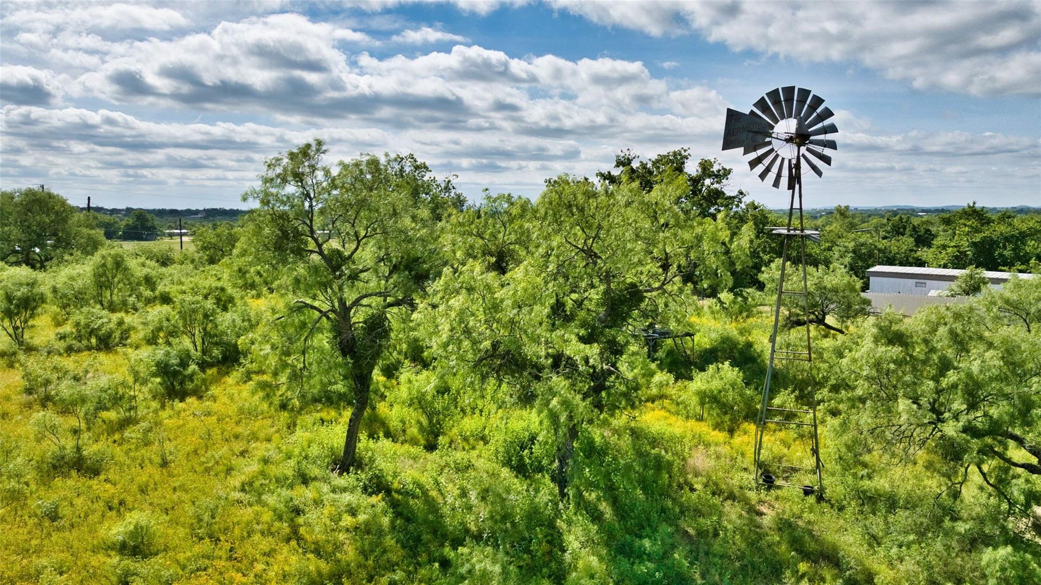 904 Bluebonnet RD, Mason, TX 76856