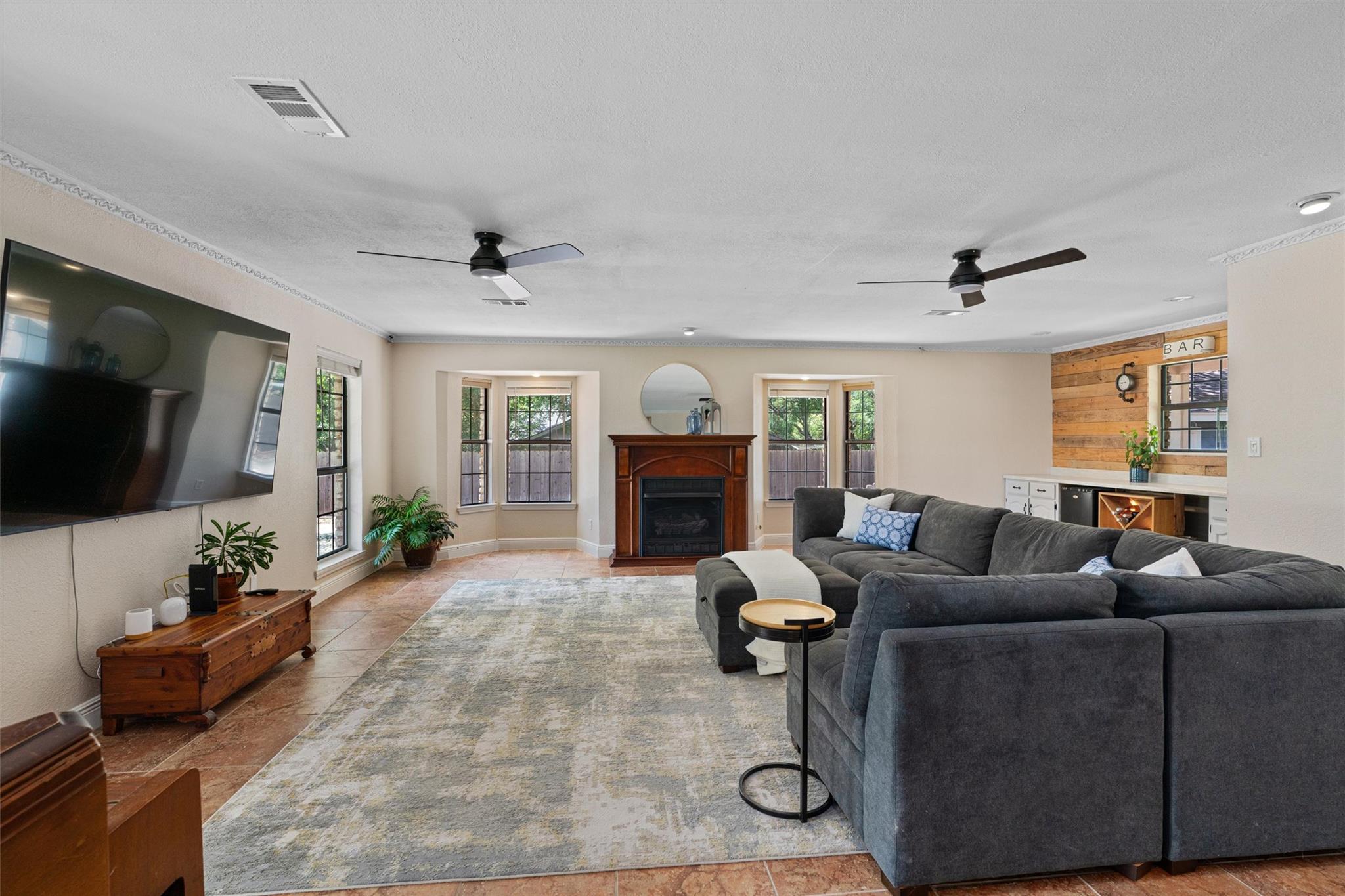 3026 Gabriel View DR, Georgetown, TX 78628