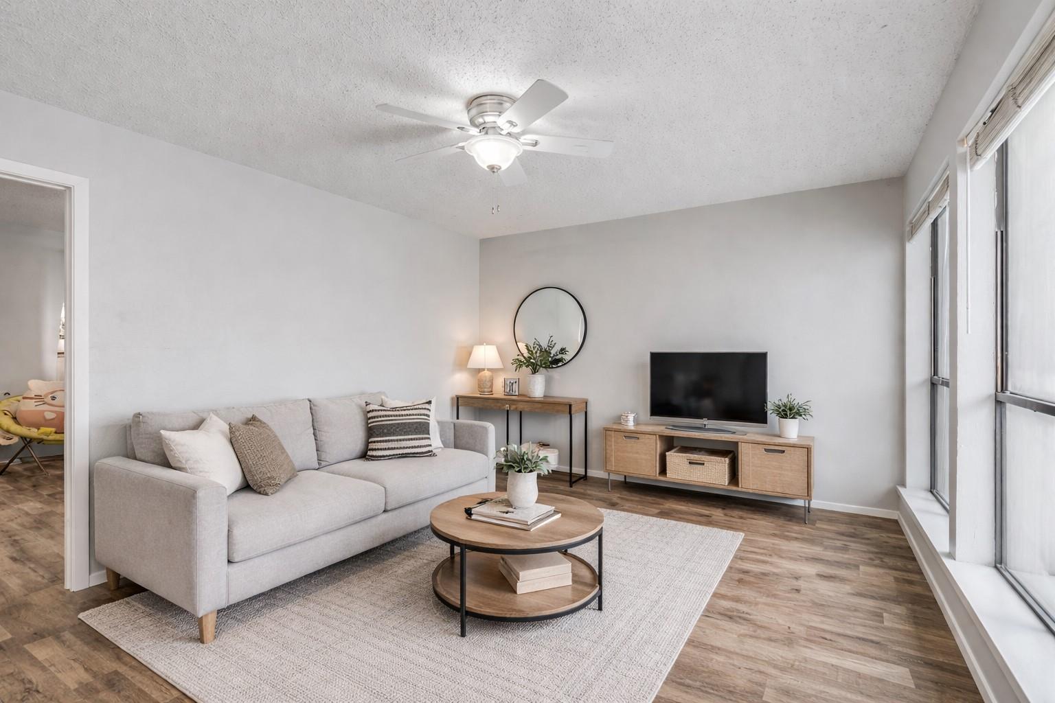 3115 Helms ST #210, Austin, TX 78705