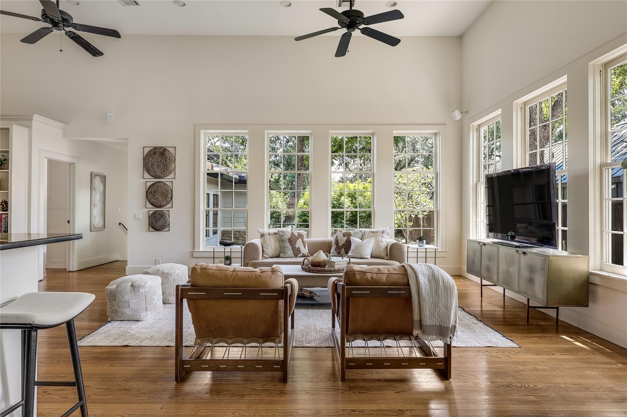 4705 Fairview DR, Austin, TX 78731