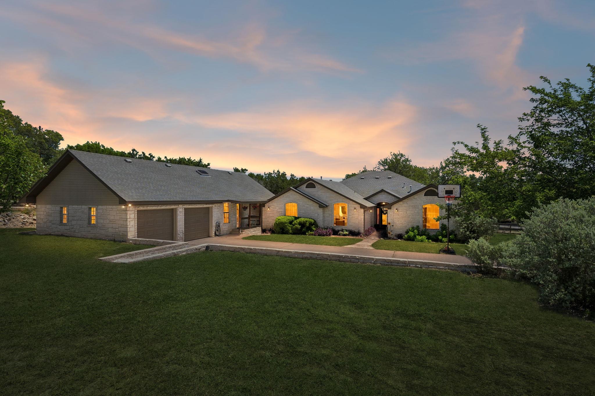 401 Twin Springs RD, Georgetown, TX 78633