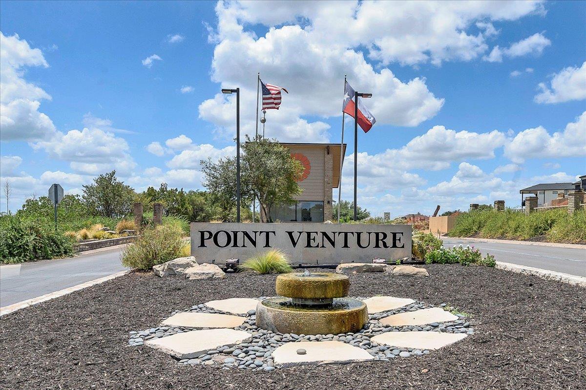 18605 Masters CV, Point Venture, TX 78645