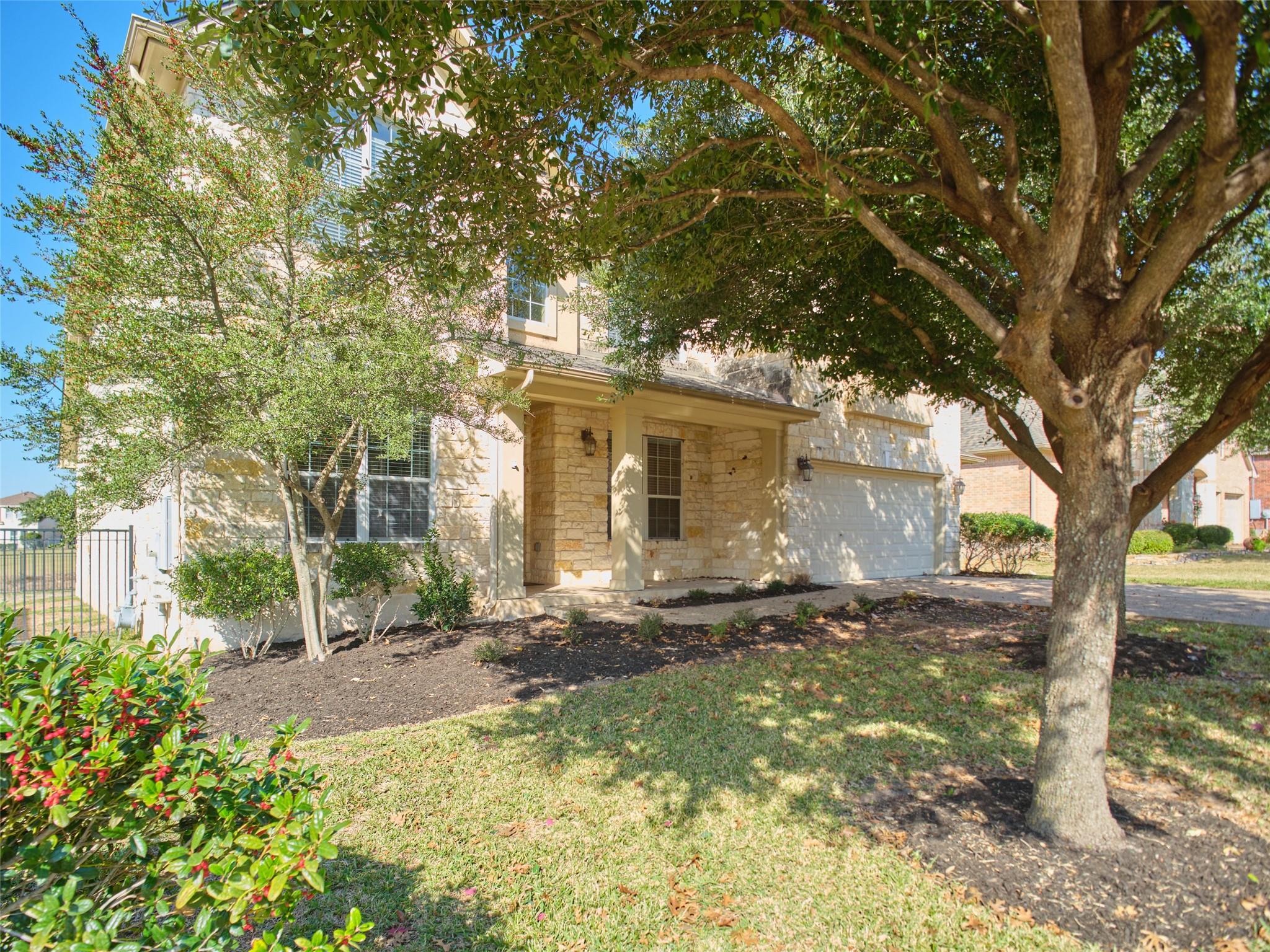1116 Hillridge DR, Round Rock, TX 78665
