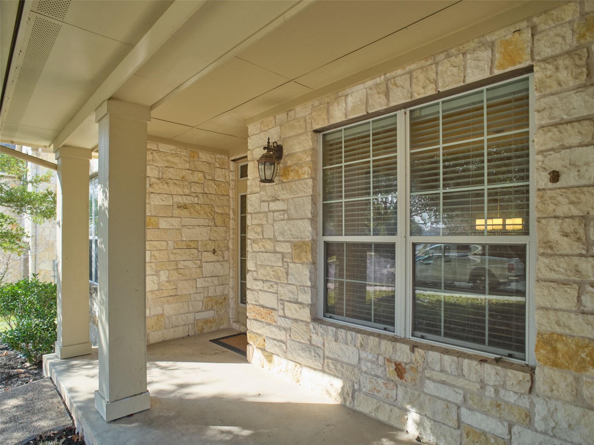 1116 Hillridge DR, Round Rock, TX 78665