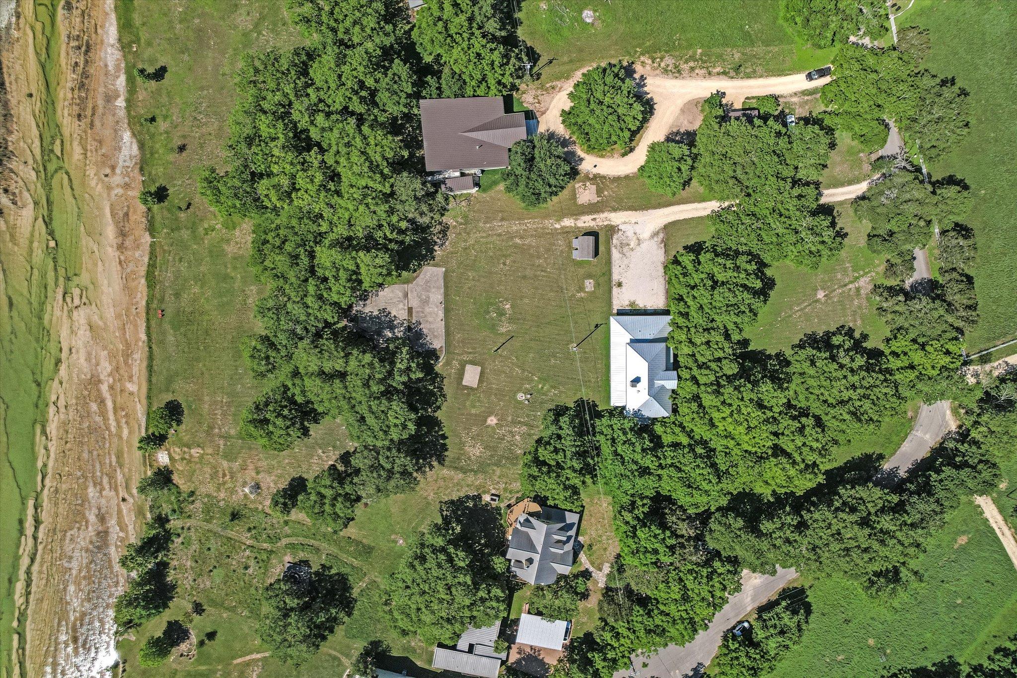 2700 Flite Acres RD, Wimberley, TX 78676