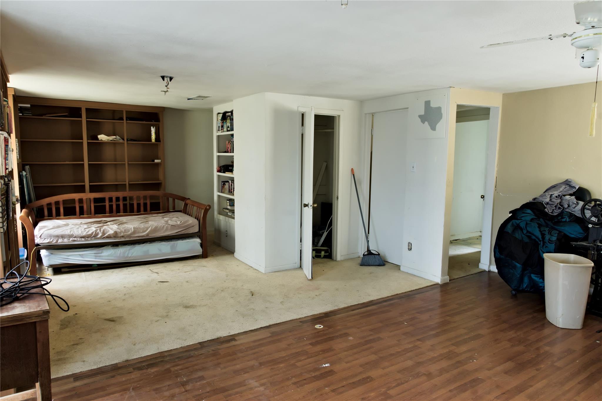 109 Wayside DR, Elgin, TX 78621