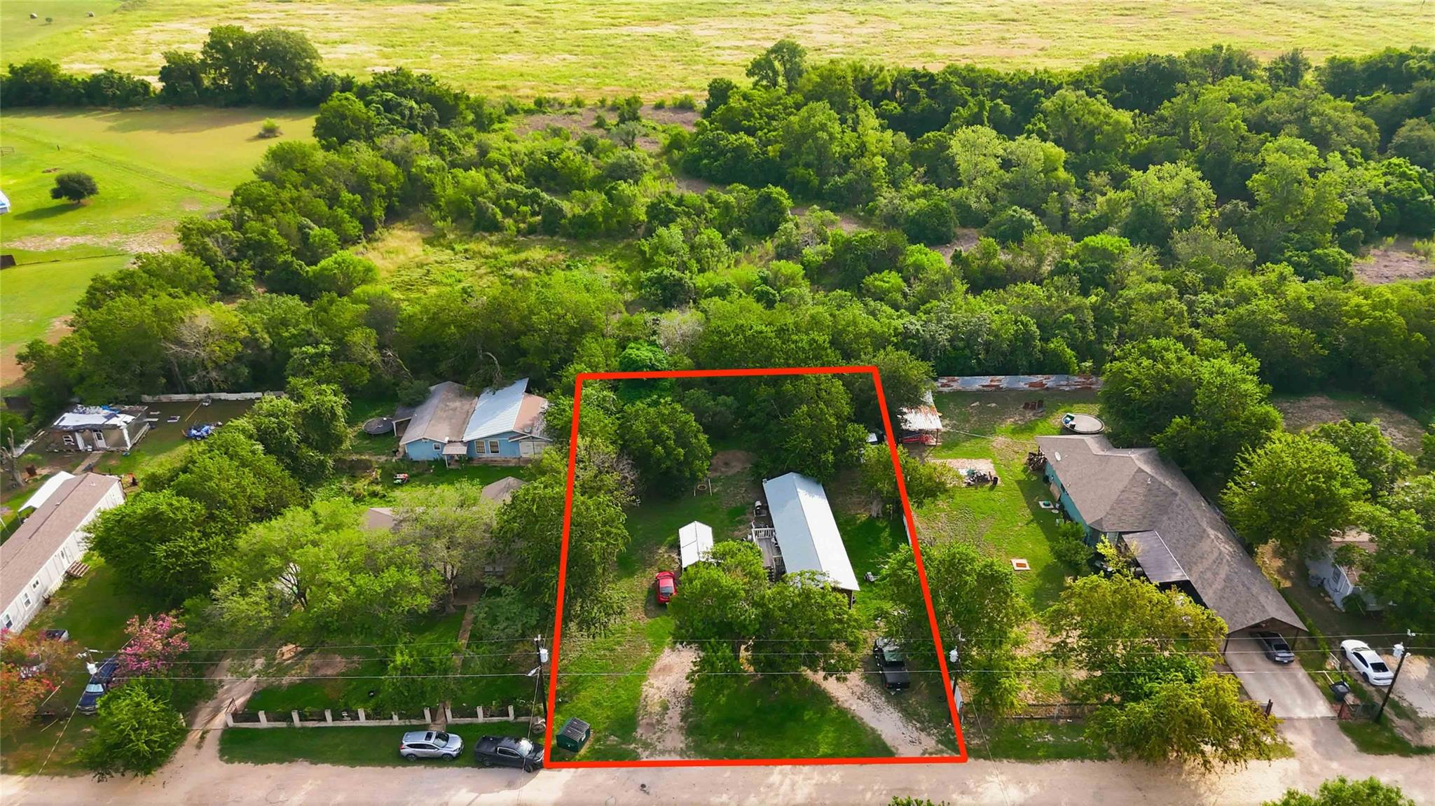 43 Skycrest DR, Martindale, TX 78655