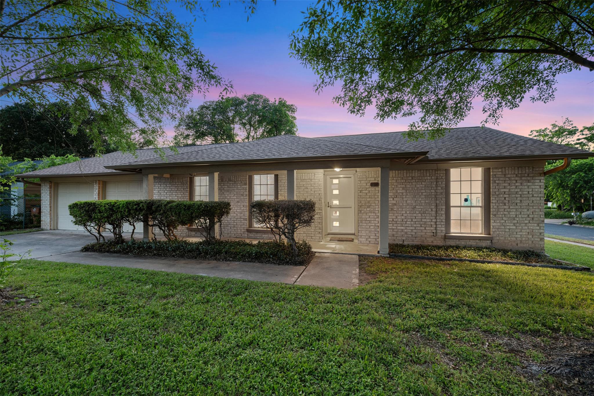 9910 Faylin DR, Austin, TX 78753