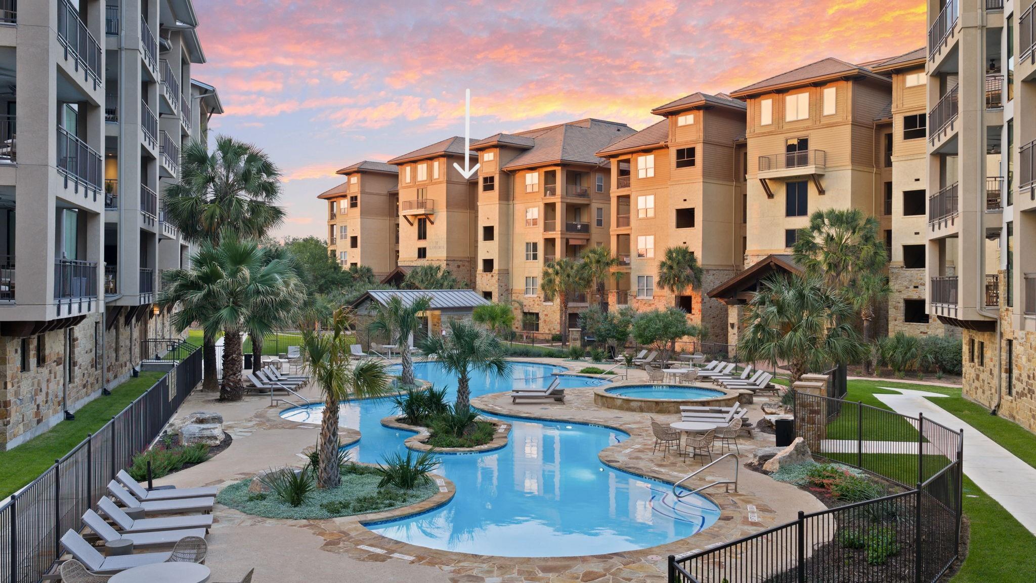 98 Island DR #34, Horseshoe Bay, TX 78657