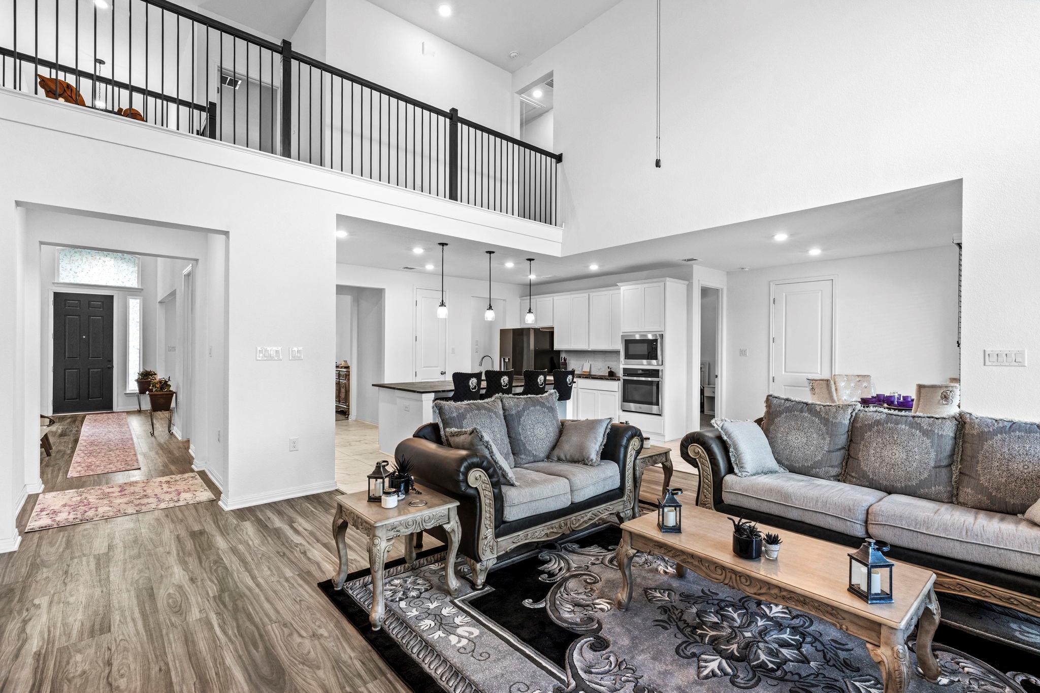 511 Teakmill TRL, San Marcos, TX 78666