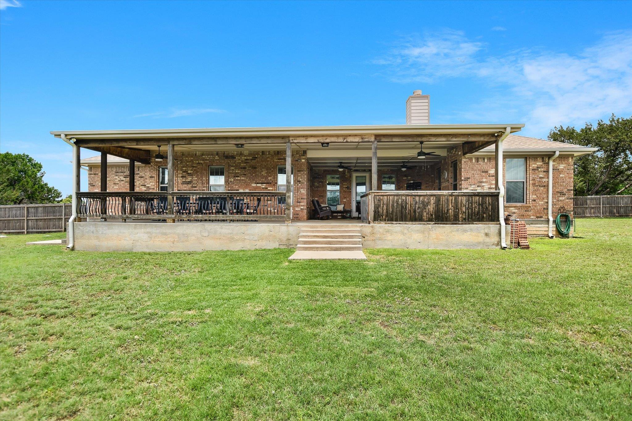 212 Christine LN, Liberty Hill, TX 78642