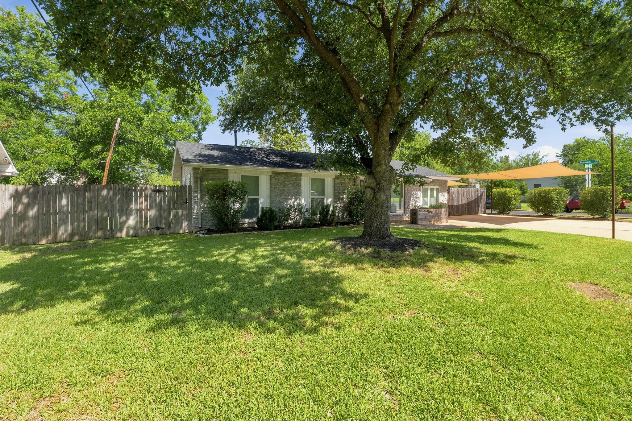 6706 Isabelle DR, Austin, TX 78752