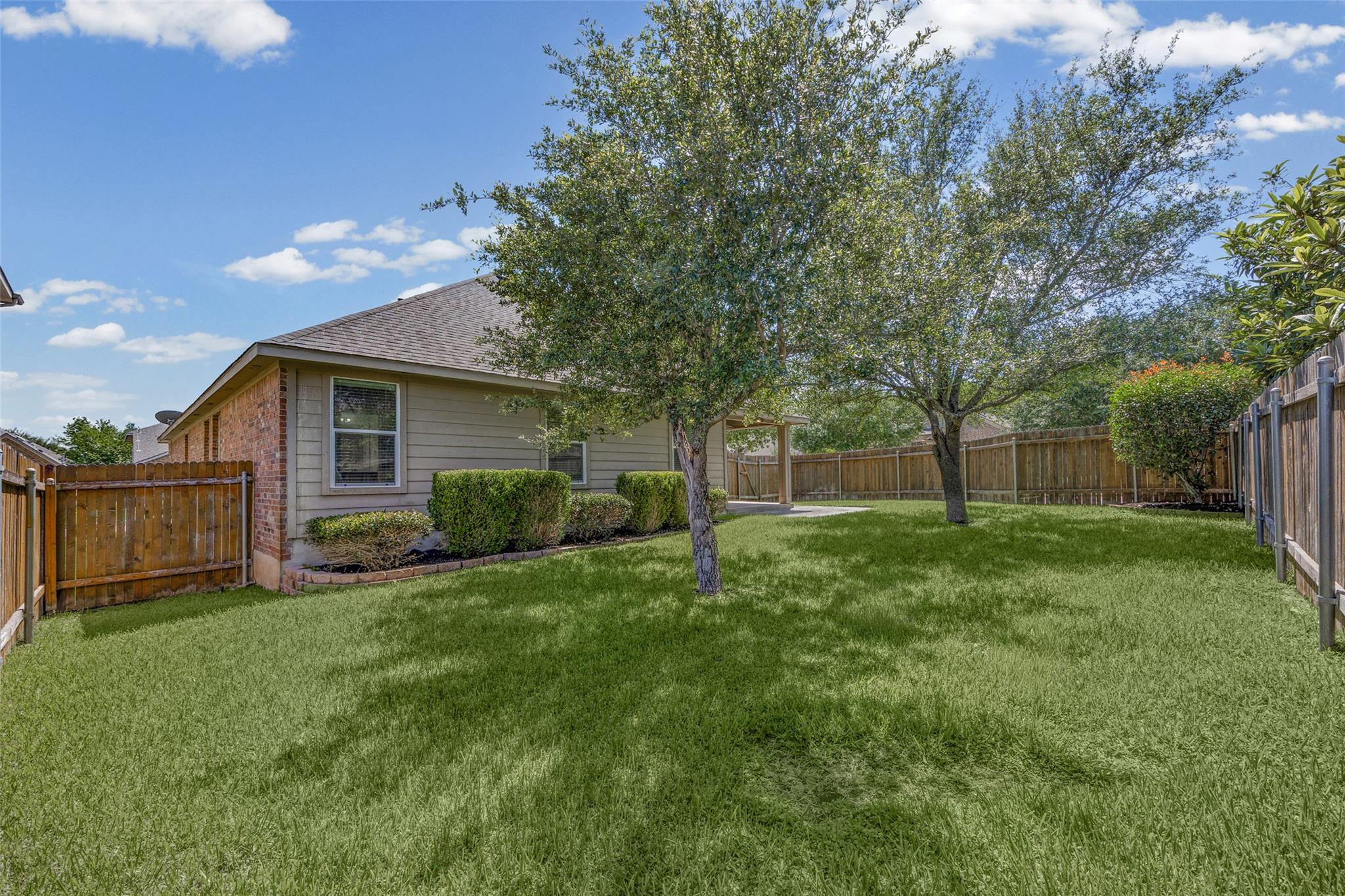 2300 Ambling TRL, Pflugerville, TX 78660