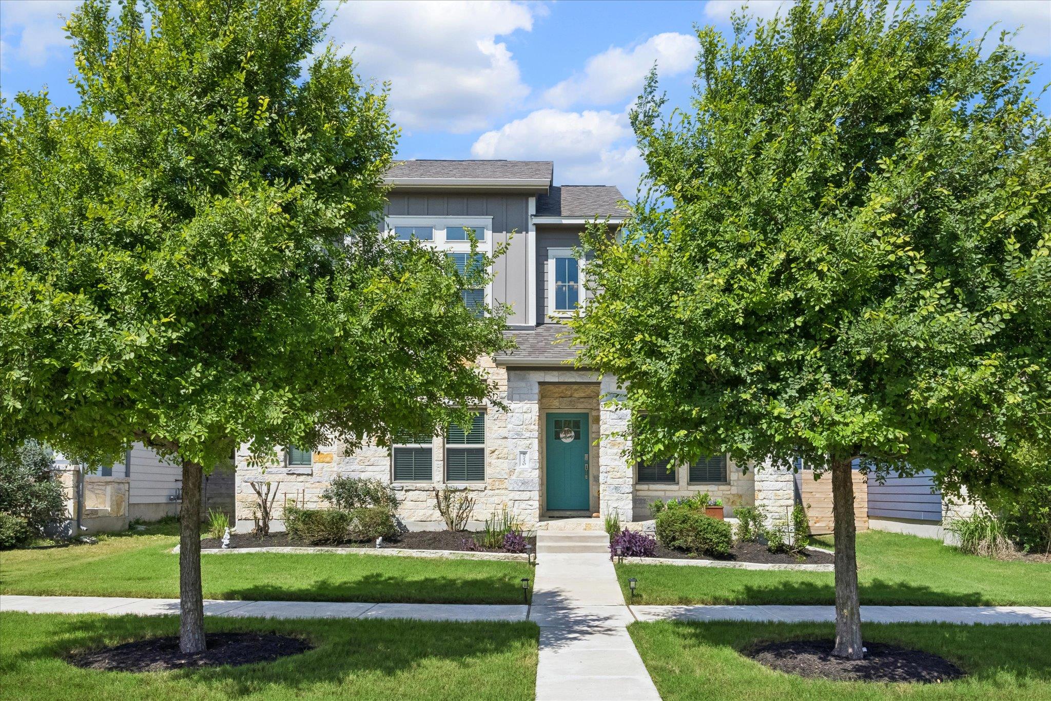 8720 Mina DR, Austin, TX 78747
