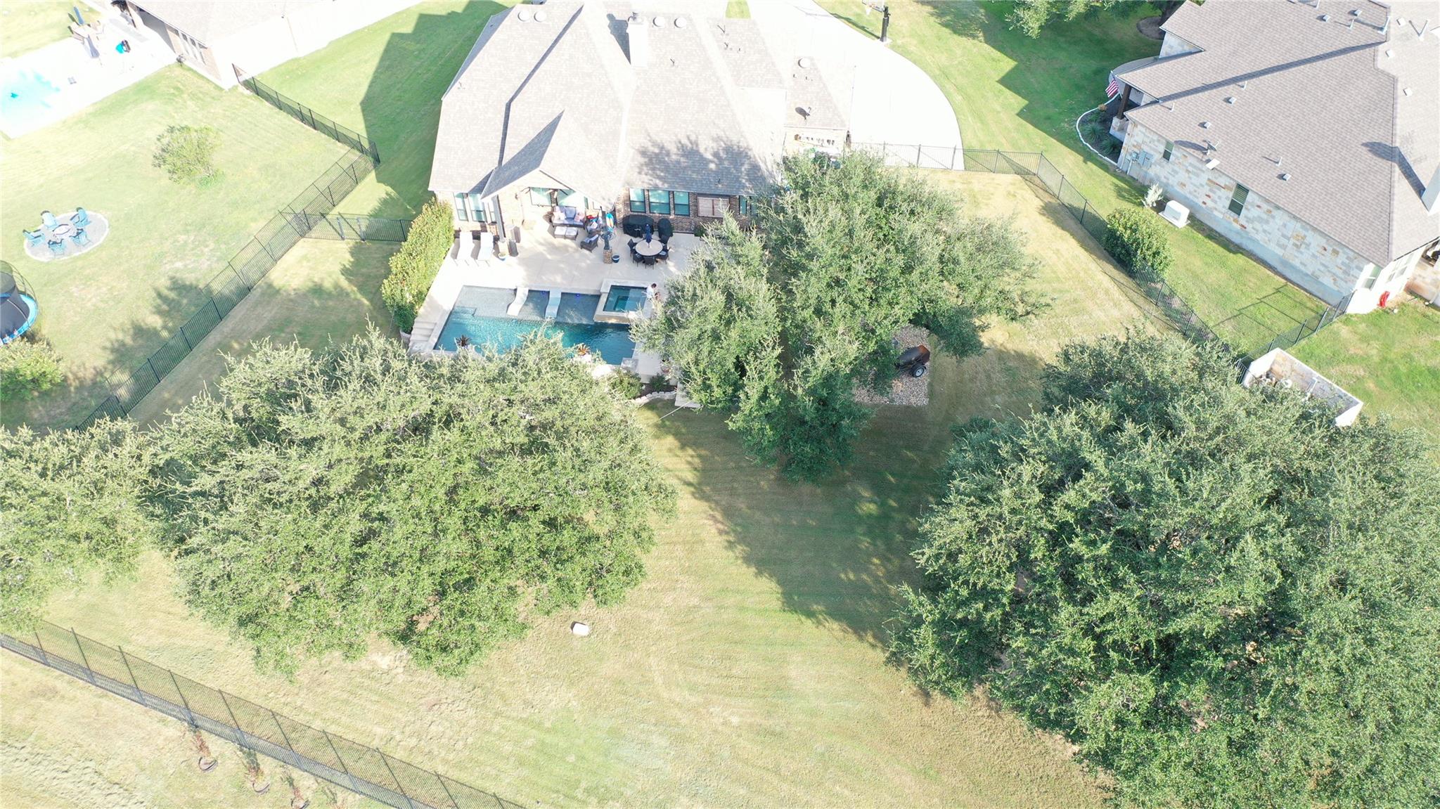 112 Mescalero, Liberty Hill, TX 78642
