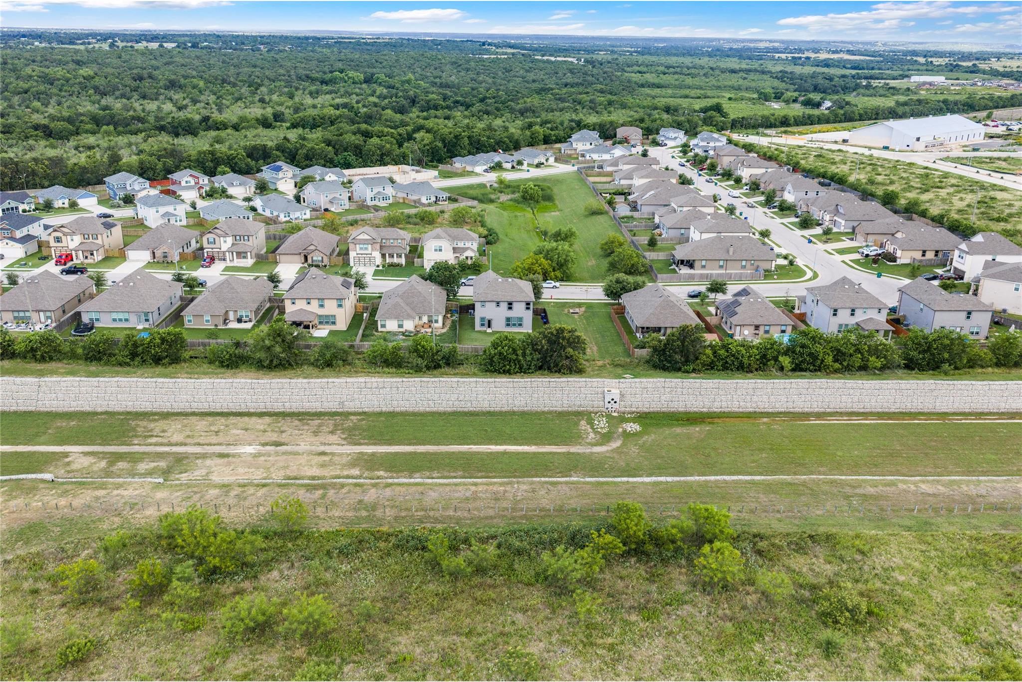 214 Saranac DR, Elgin, TX 78621