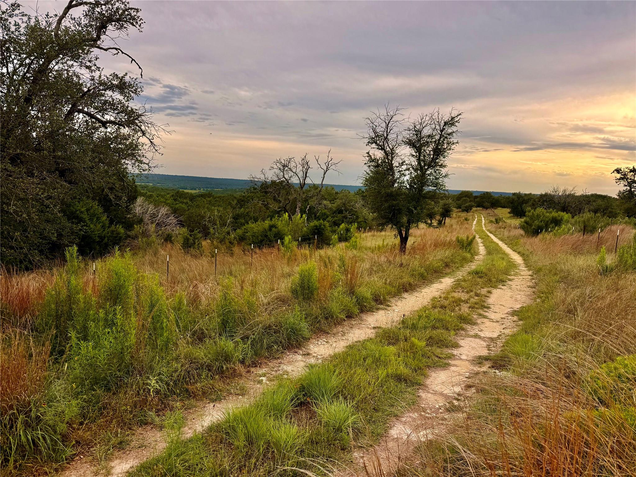 2017 County Road 222, Kempner, TX 76539