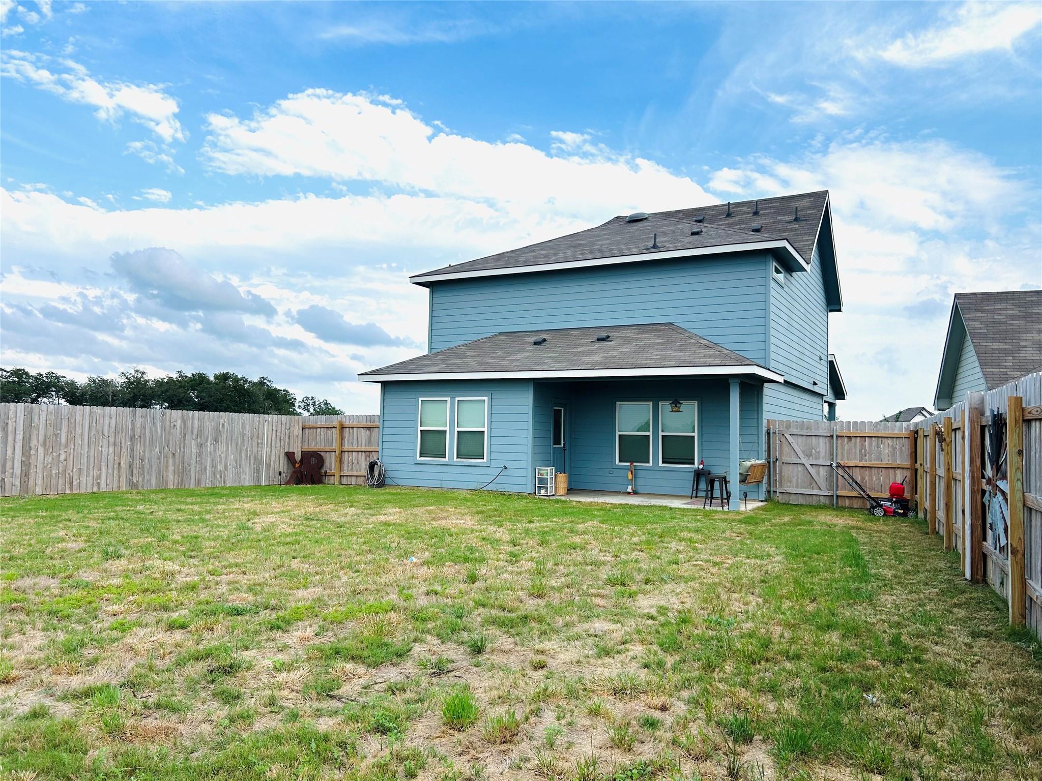 513 Pickel DR, Rockdale, TX 76567