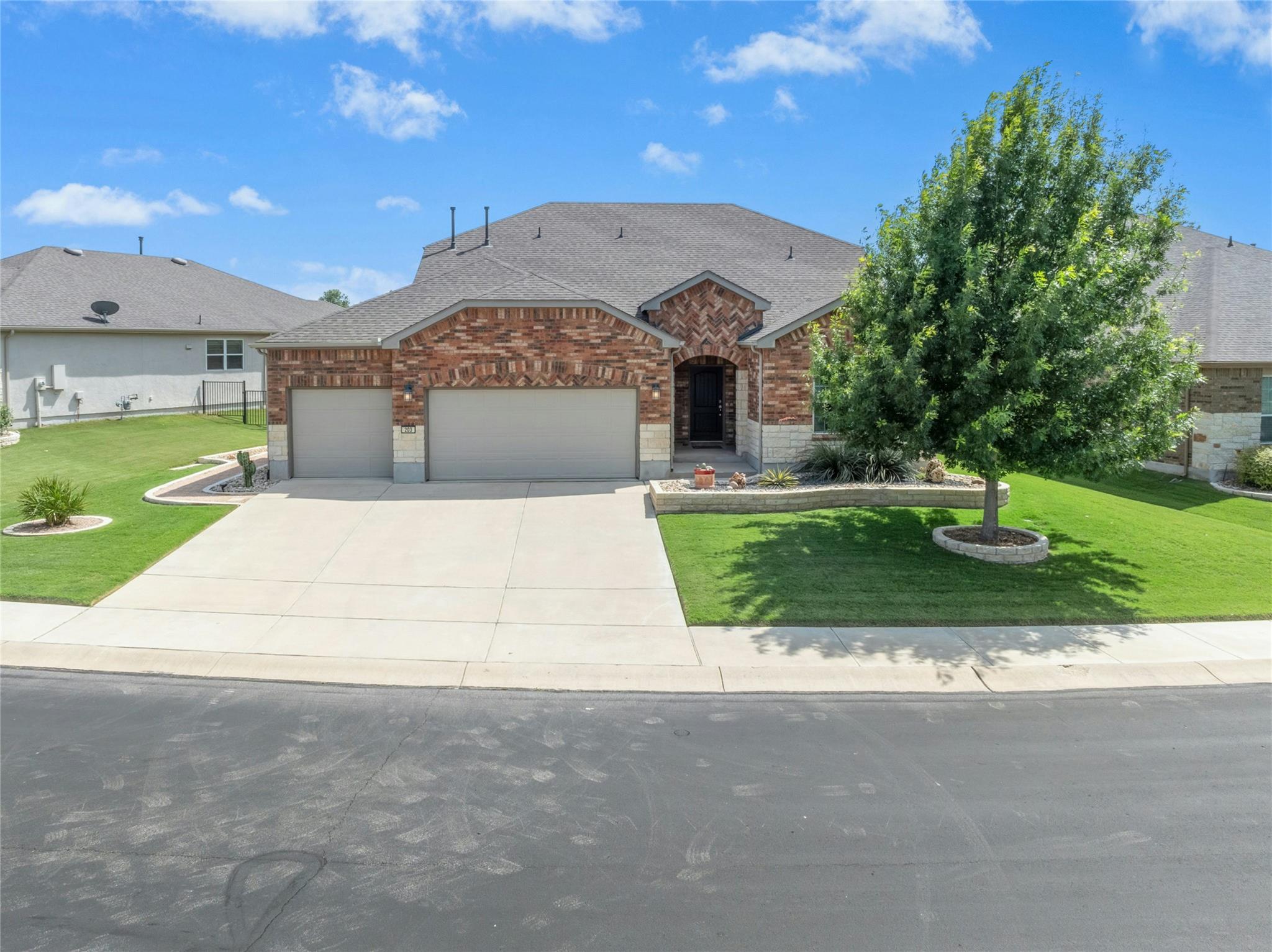 203 Gentry Creek LN, Georgetown, TX 78633