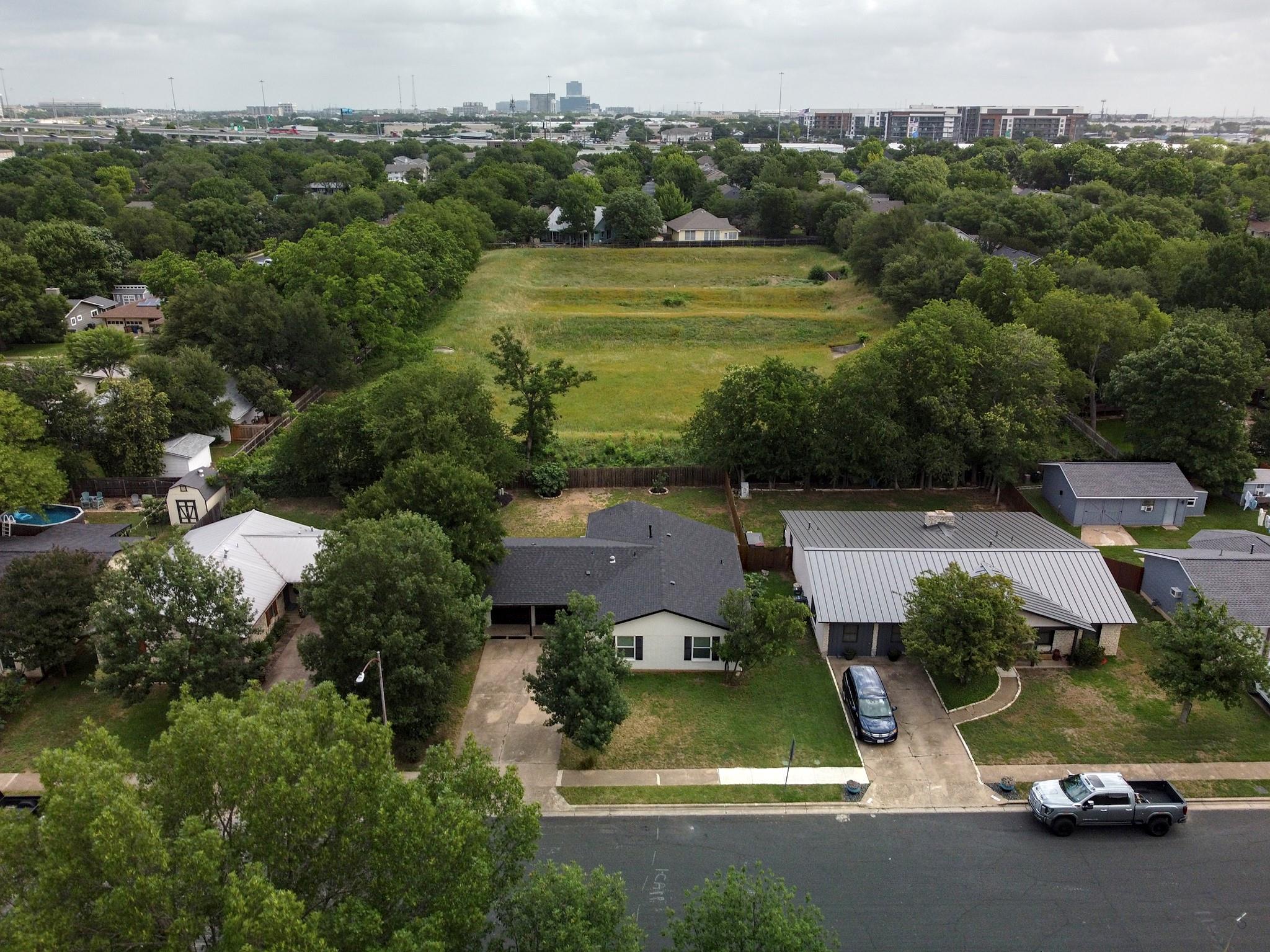 3112 Crosscreek DR, Austin, TX 78757