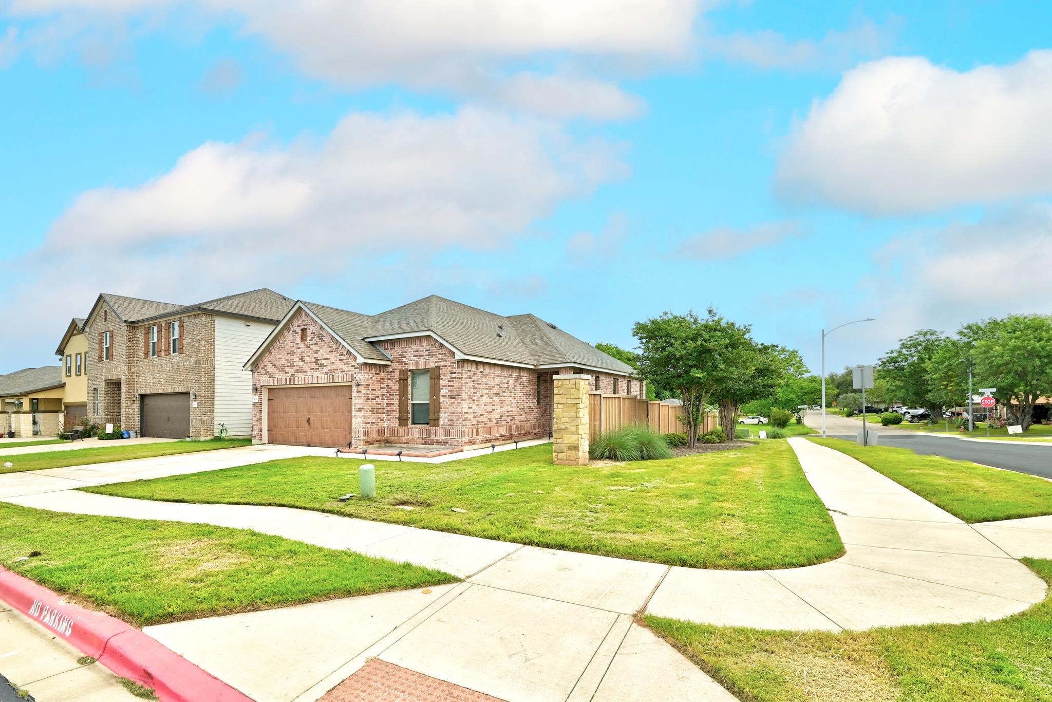 1621 Dragonfly Loop, Bastrop, TX 78602