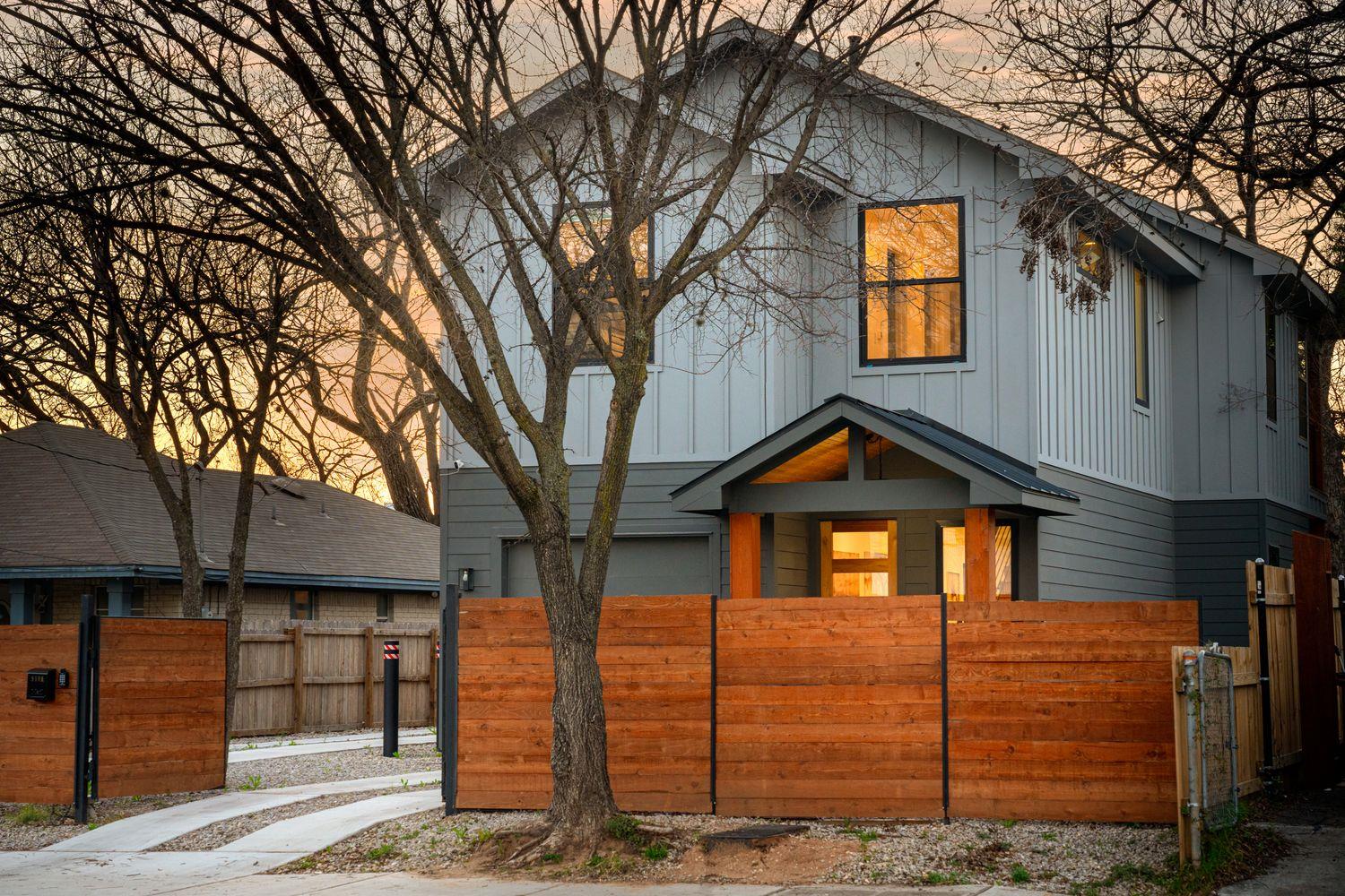 910 Tillery ST #A, Austin, TX 78702