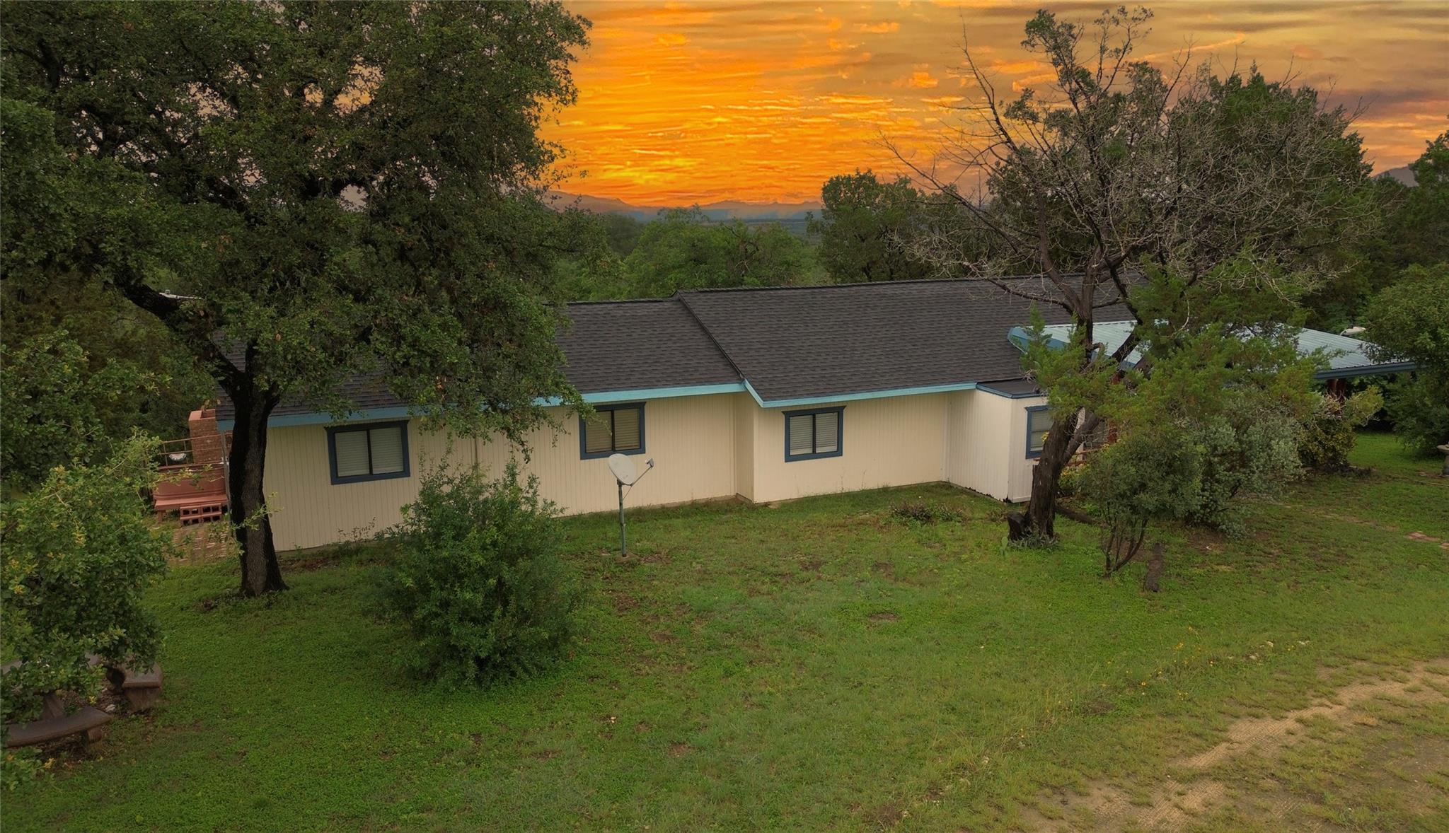 27600 Fm 1431, Marble Falls, TX 78654