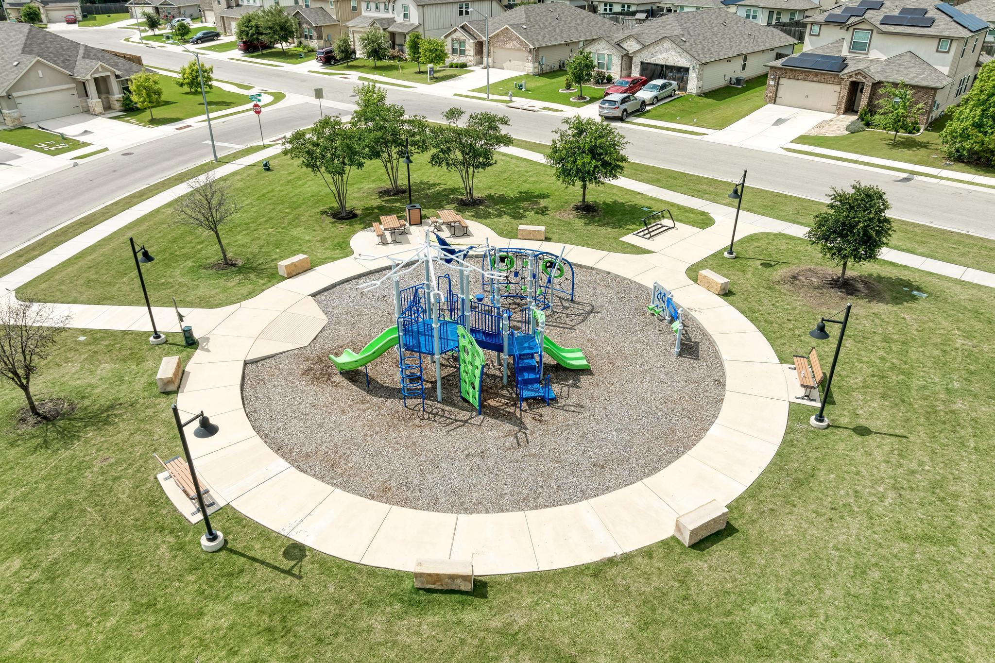 1019 Round Bale RD, Hutto, TX 78634