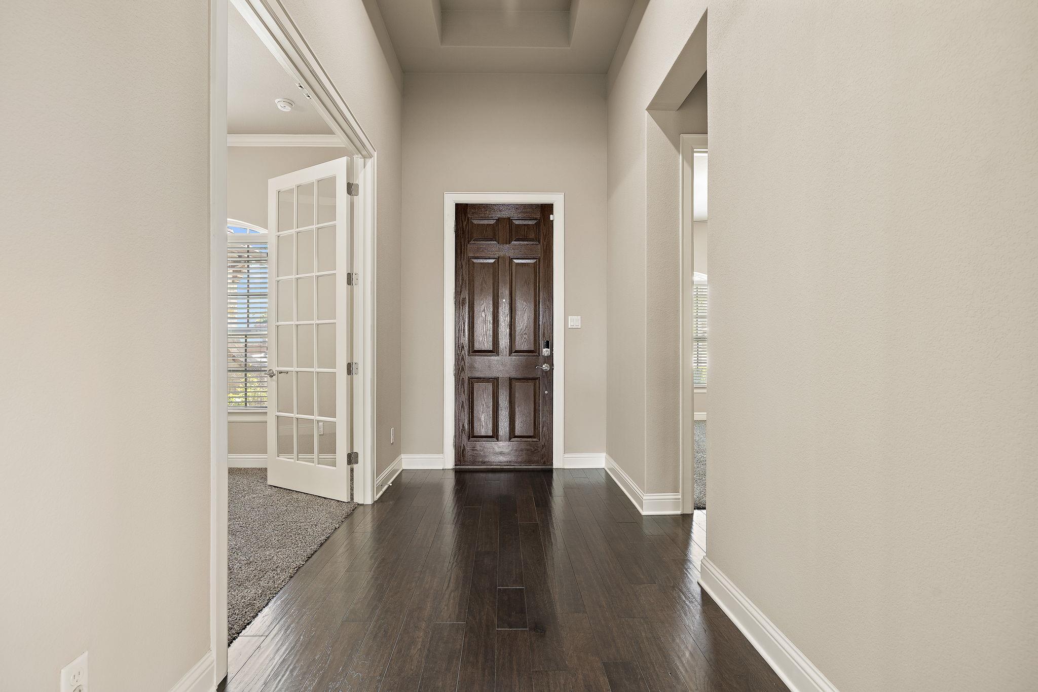 6901 Leonardo DR, Round Rock, TX 78665