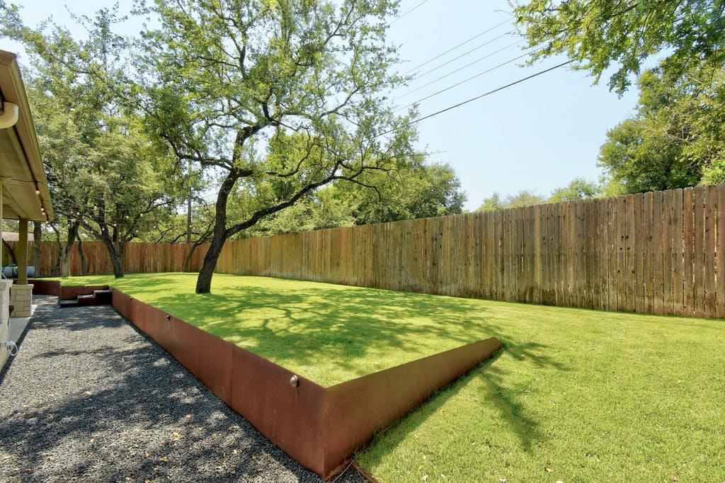 1006 Lipan TRL, Austin, TX 78733