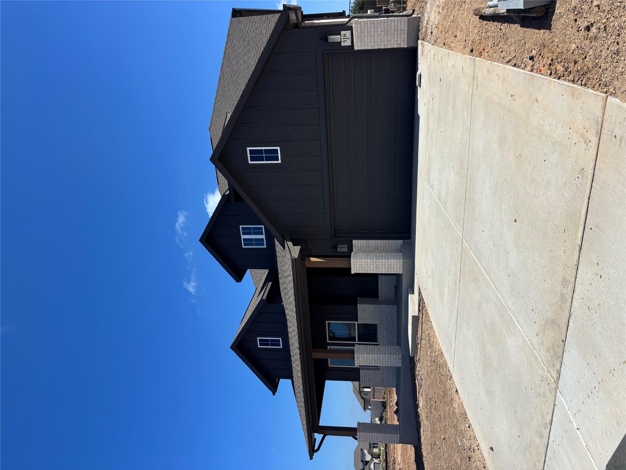 518 Los Aliso CT, Liberty Hill, TX 78642
