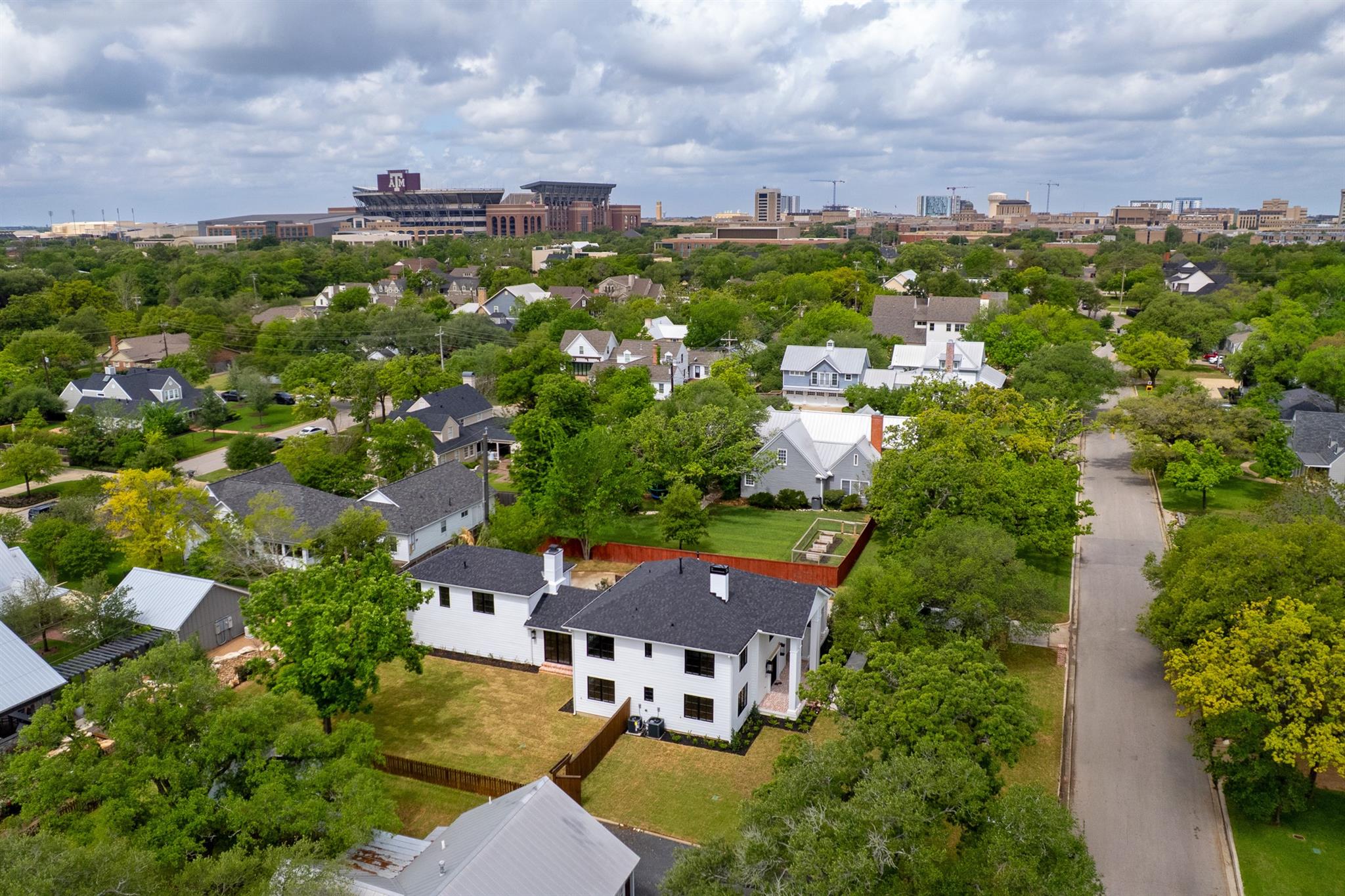 308 Pershing Ave, College Station, TX 77840