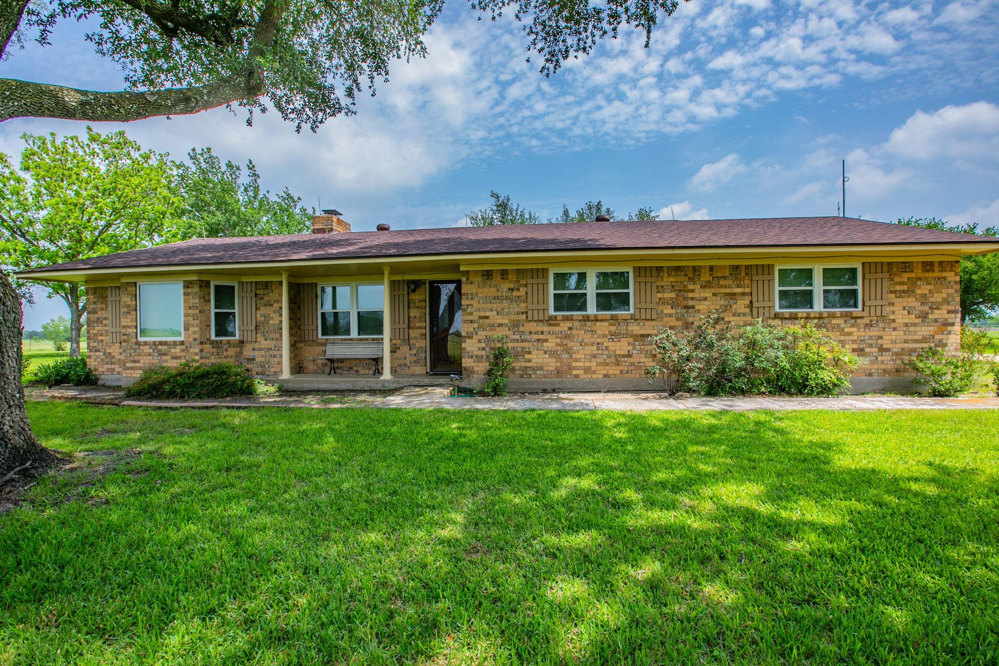 3053 Hobby Creek RD, Burlington, TX 76519