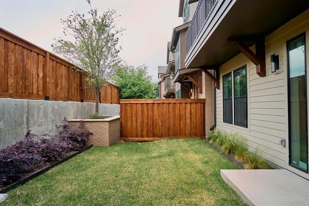 2209 Woodland Ave #601, Austin, TX 78741